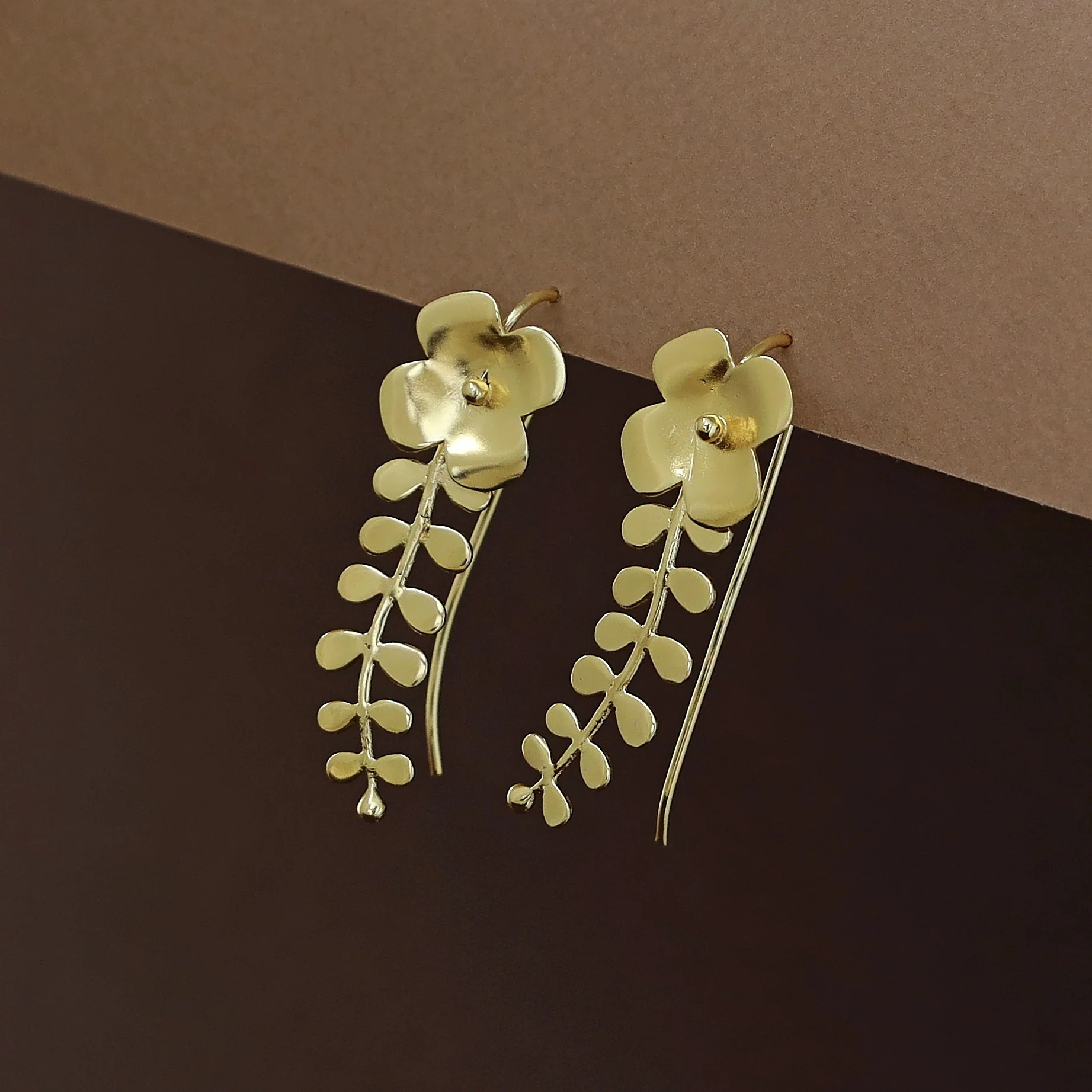Golden Floral Leaf Drop - Image 3