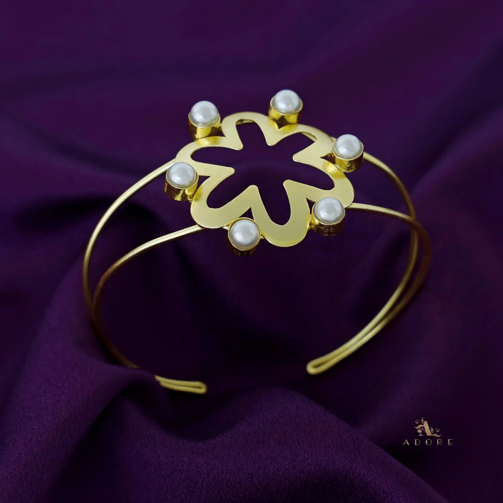 Golden Floral Pearl Bismaya Bangle - Image 3