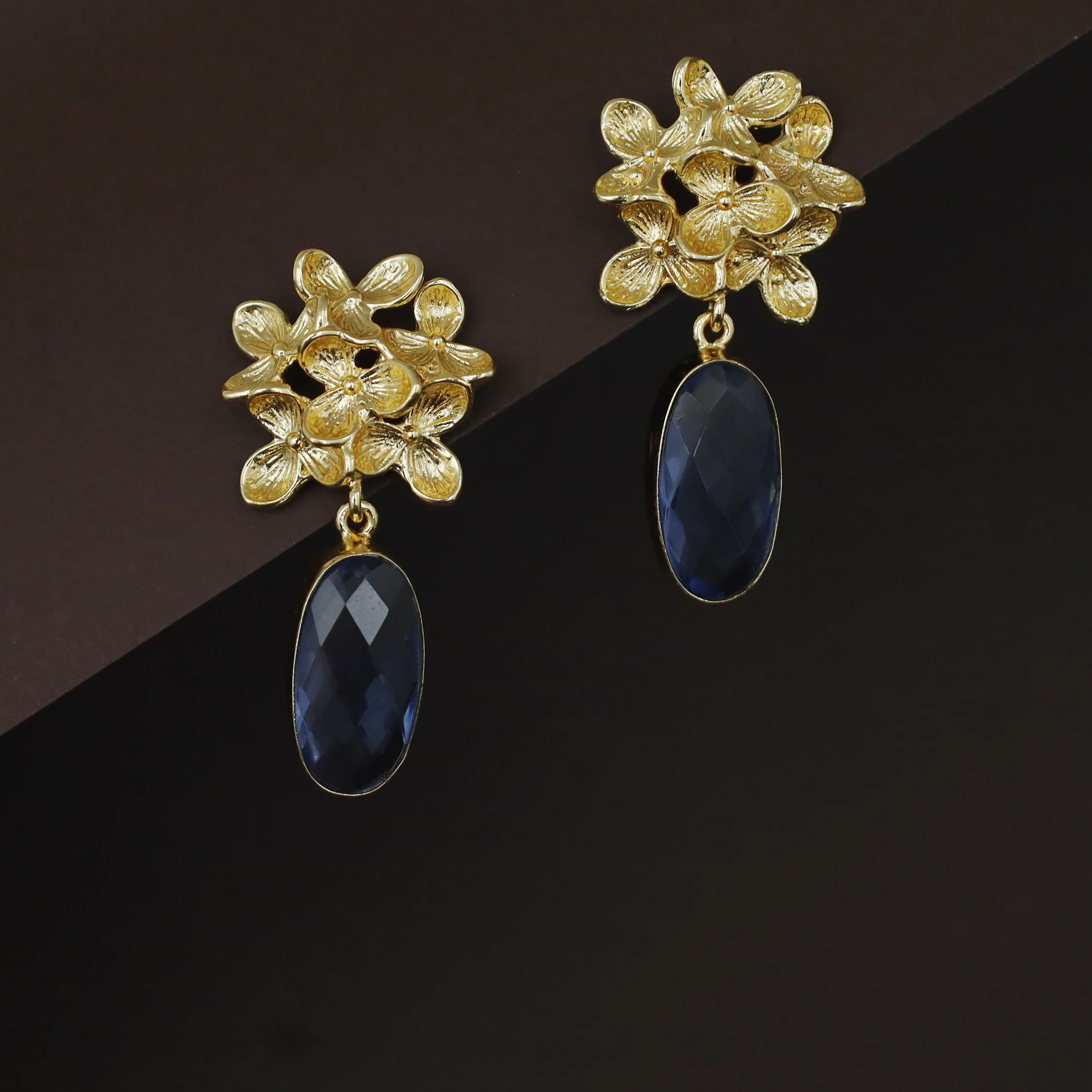 Golden Flower Bunch Oval Glossy Stone Earring - Image 3