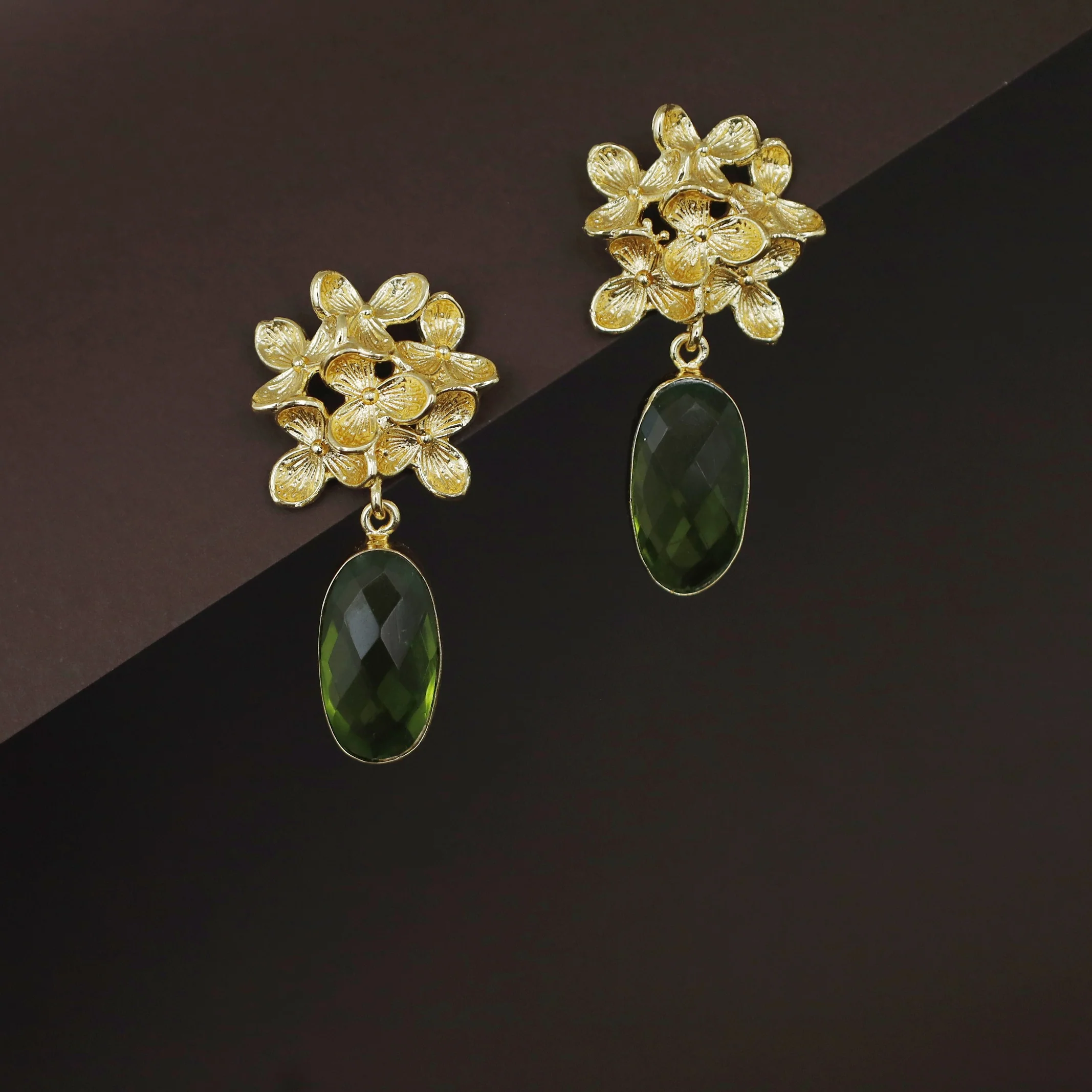 Golden Flower Bunch Oval Glossy Stone Earring - Image 7