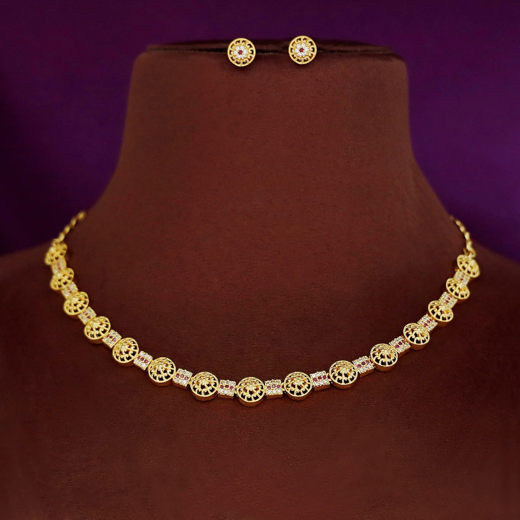 Golden Flower Square Short Neckpiece With Stud - Image 2