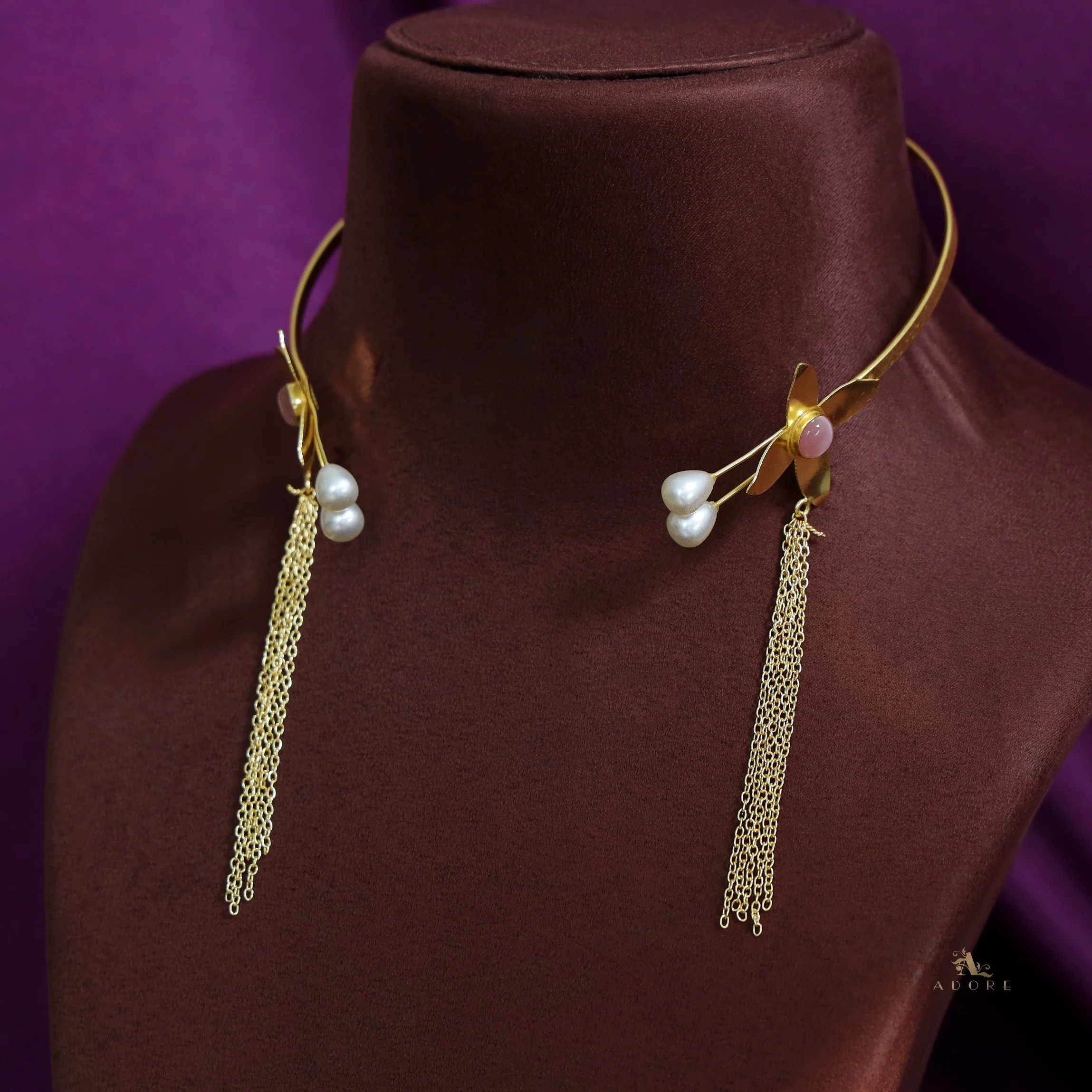 Golden Flower Glossy Twin Pearl Chain Neck Cuff - Image 3