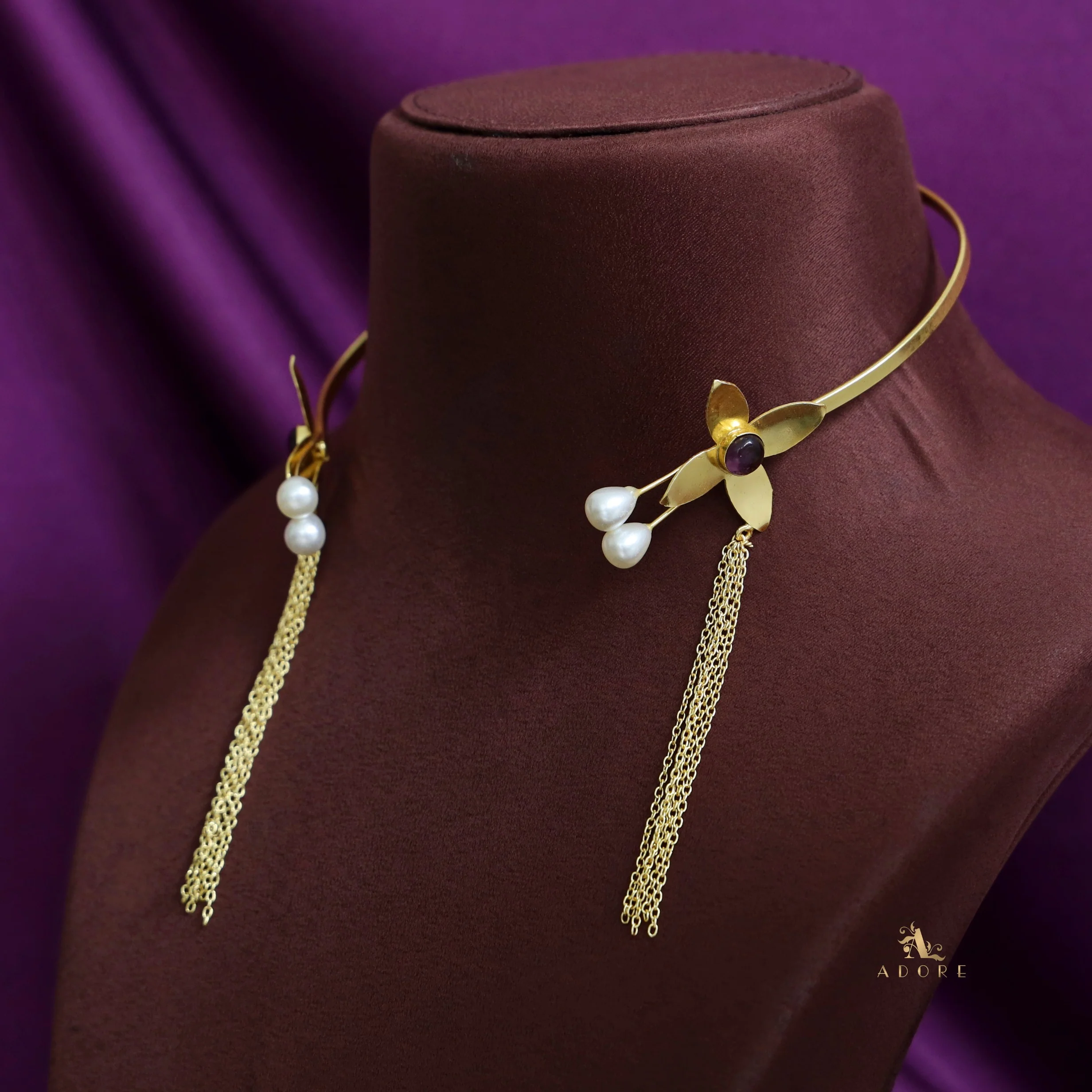 Golden Flower Glossy Twin Pearl Chain Neck Cuff - Image 7
