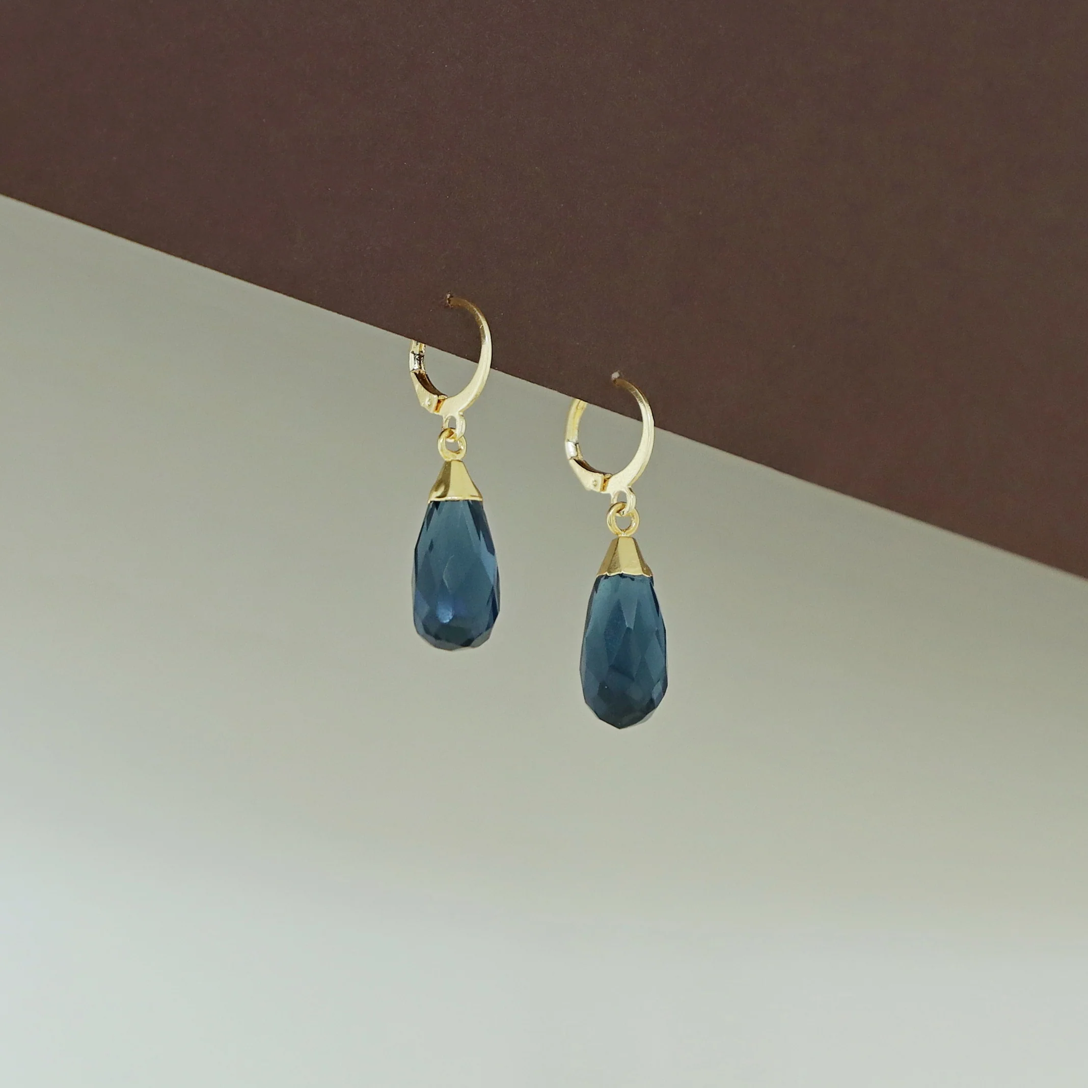 Linsa Golden Glossy Bud Hoop Earring - Image 8