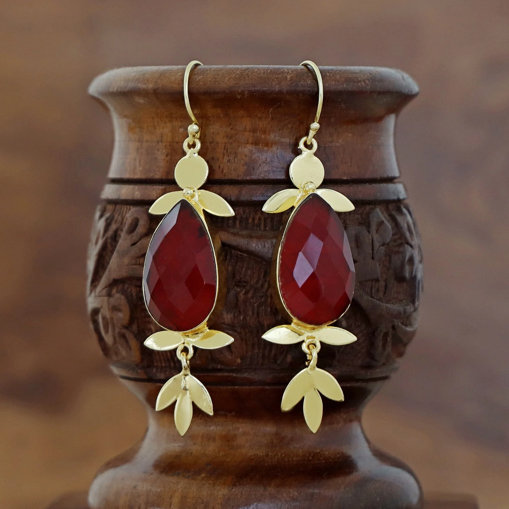 Golden Glossy Stone Leafy Drop Earring - Image 2