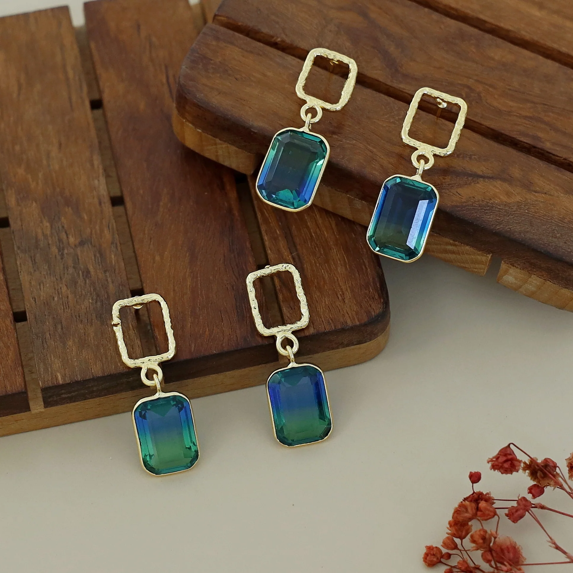 Golden Glossy Textured Rectangle Earring - Image 27
