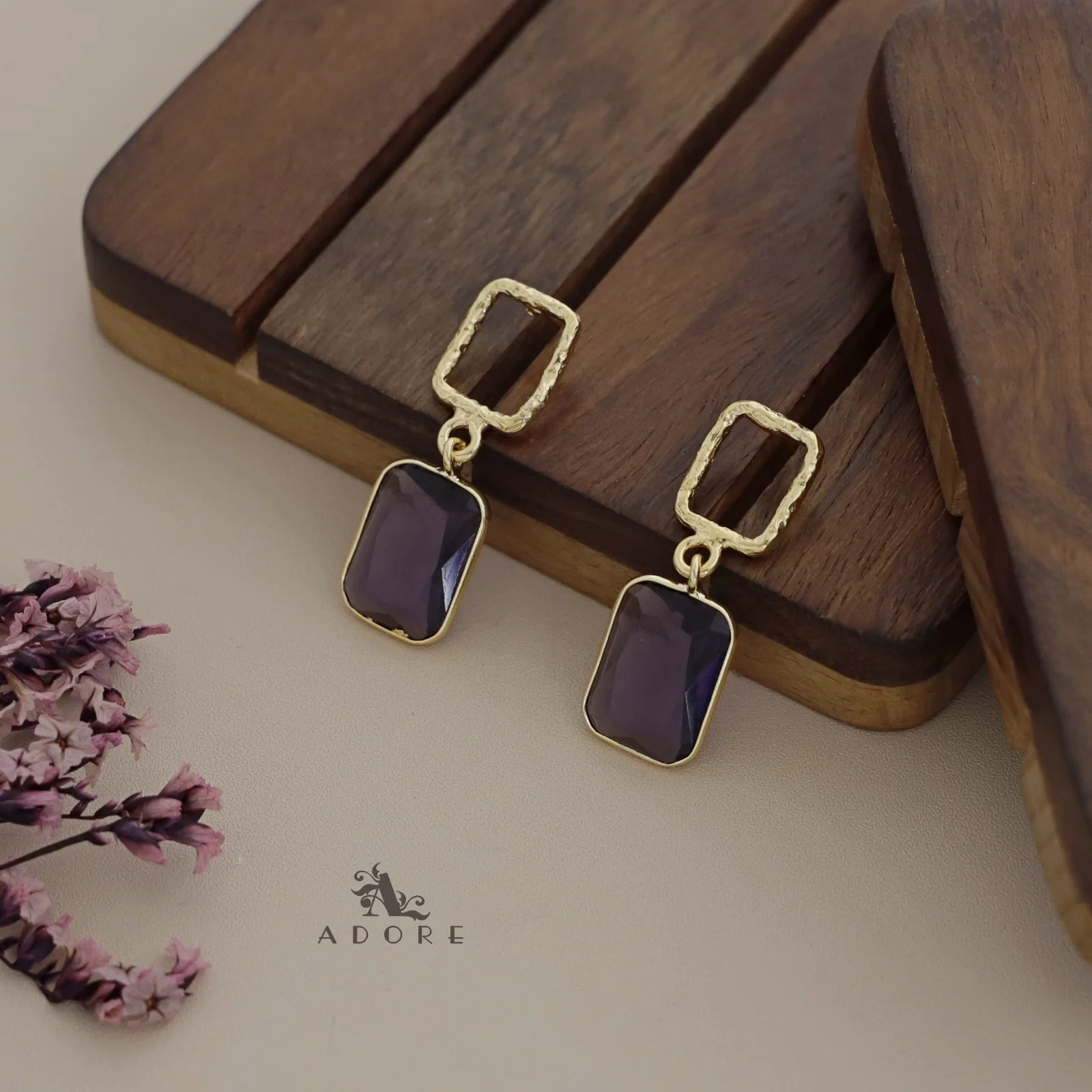 Golden Glossy Textured Rectangle Earring - Image 9