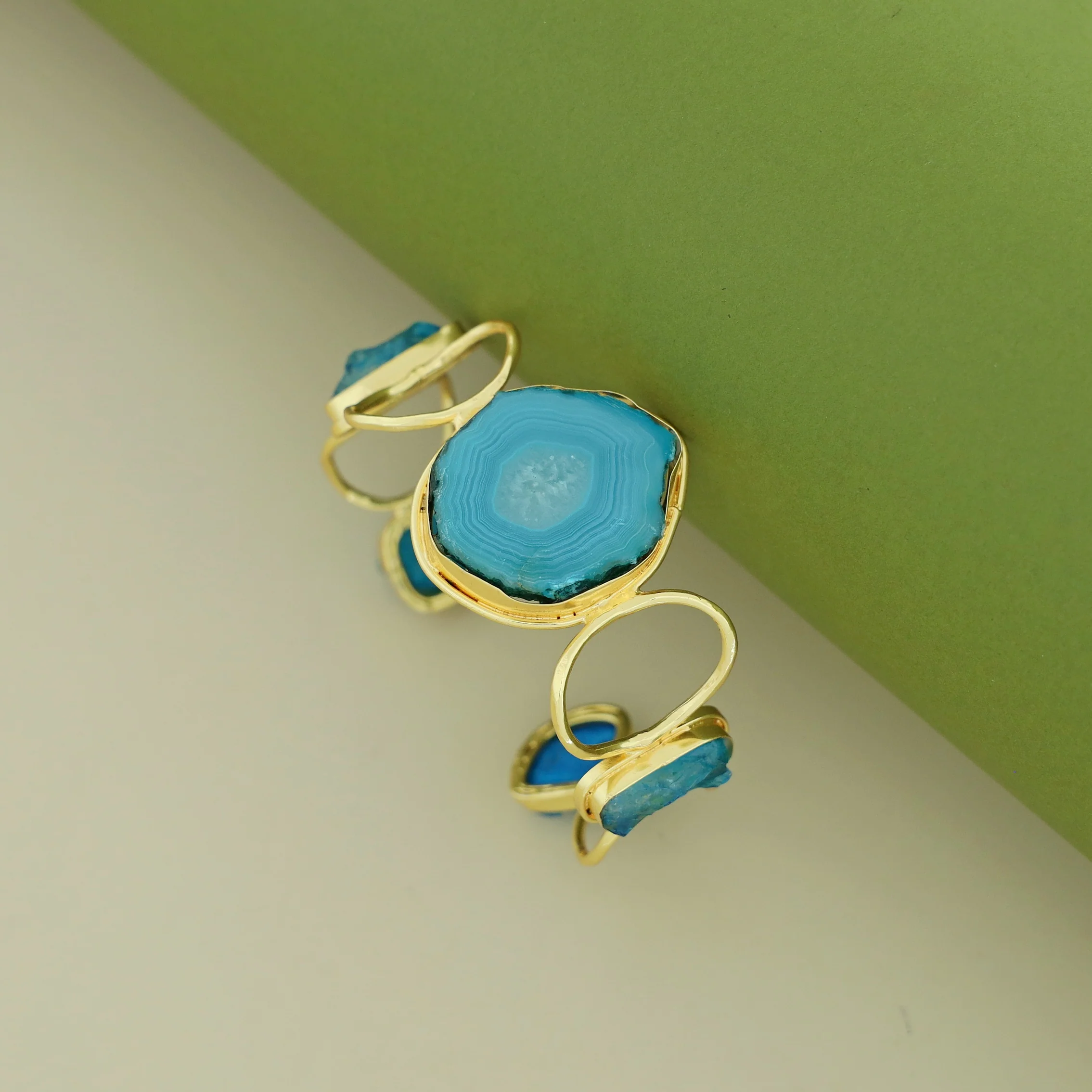 Golden Hammered Circle Agate + Dyed + Druzy Stone Bangle - Image 4