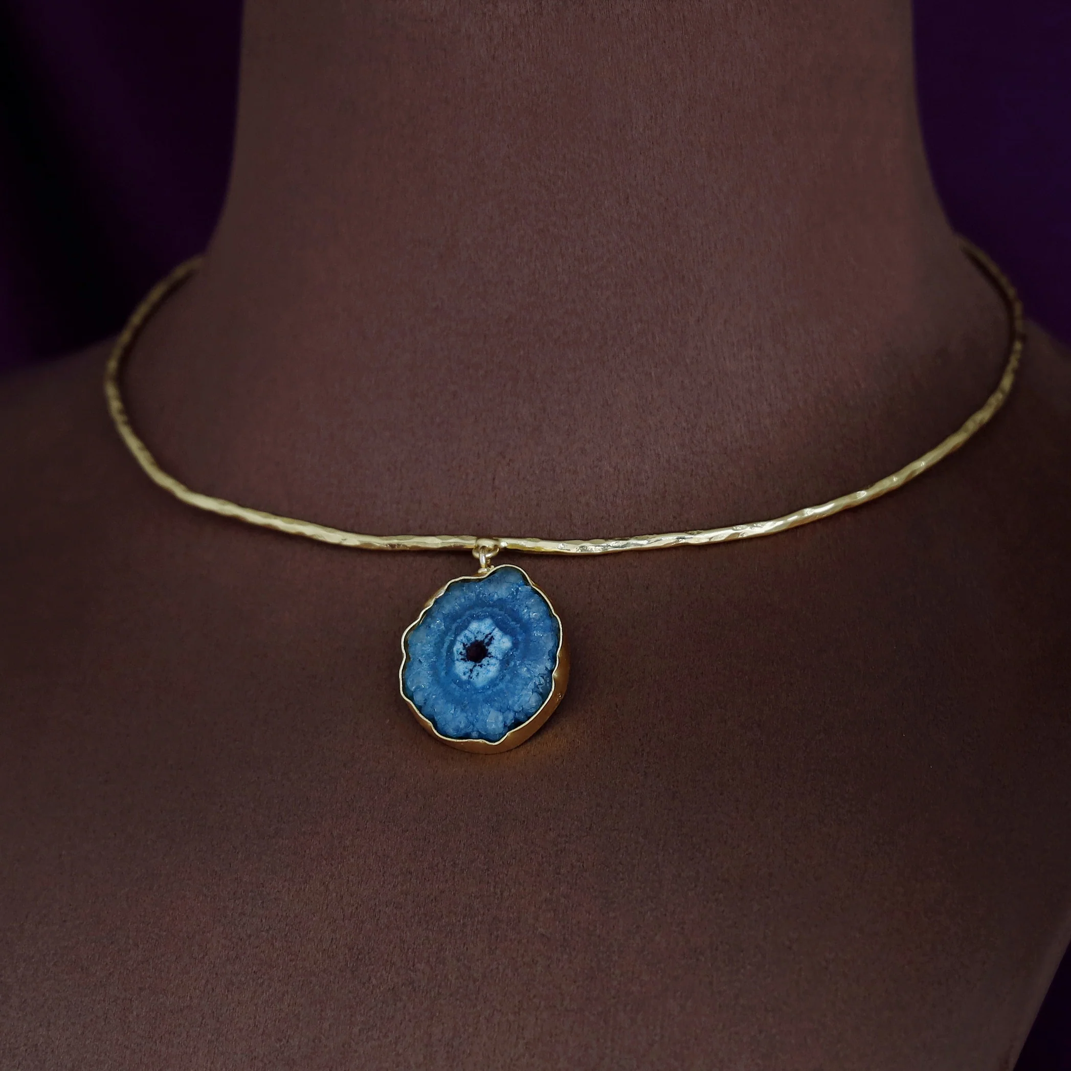 Golden Hammered Solar Agate Neck Cuff - Image 4