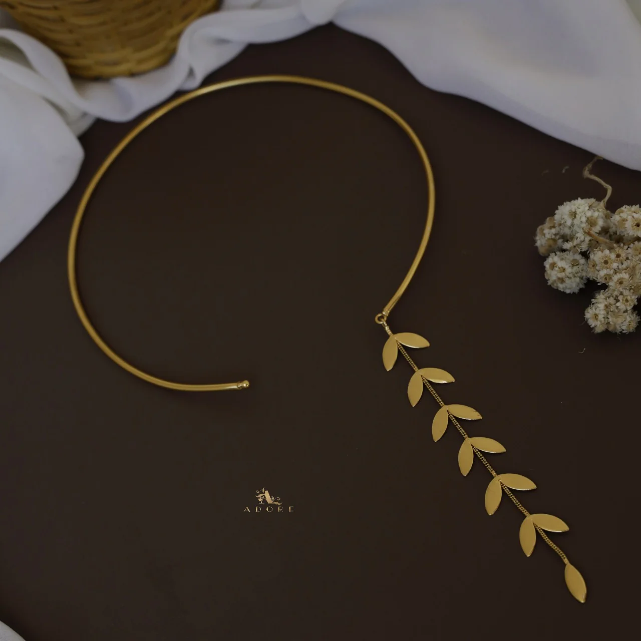 Golden Leafy Neck Cuff - Image 2