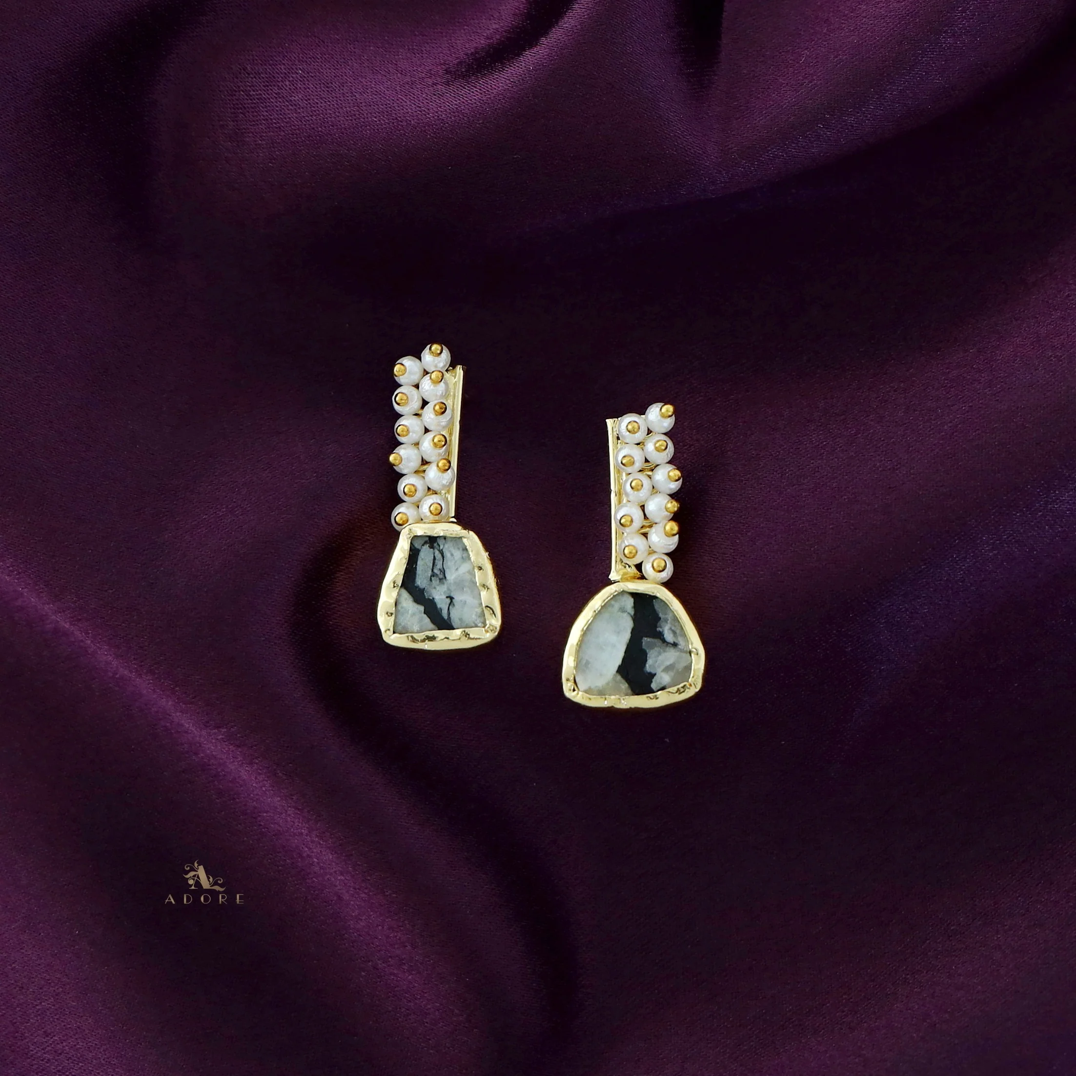 Golden Line Pearl Cluster Raw Stone Earring - Image 13