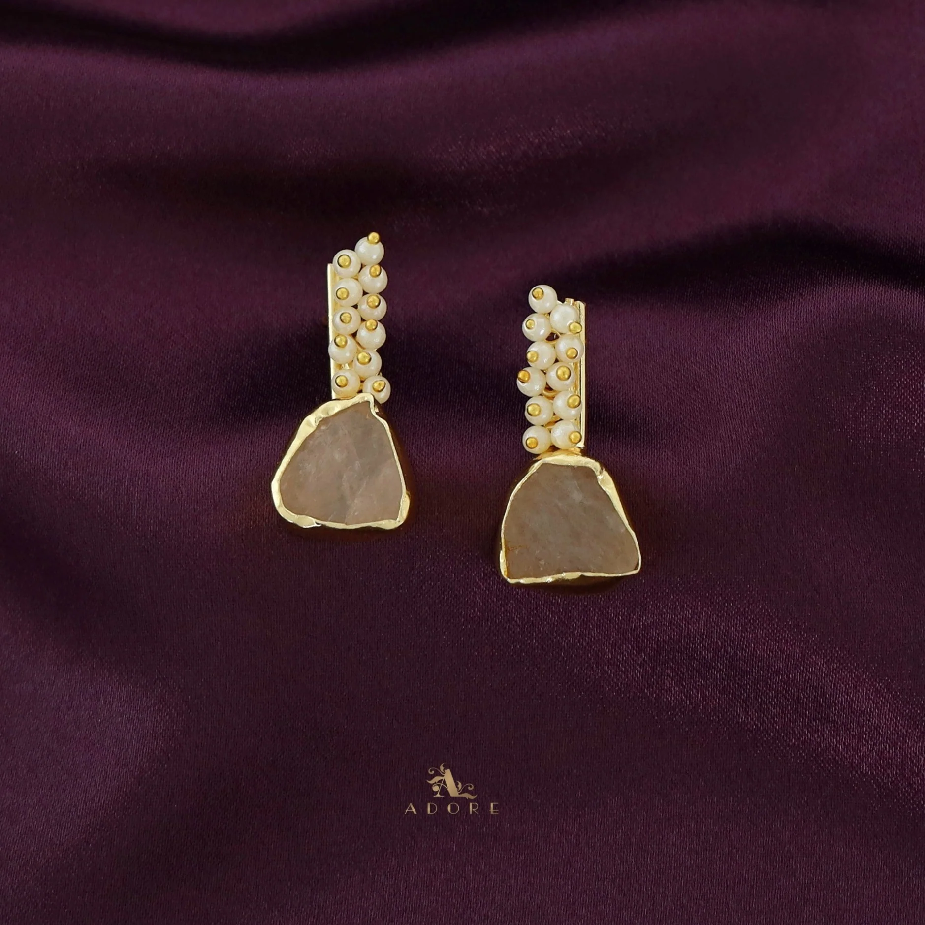 Golden Line Pearl Cluster Raw Stone Earring - Image 7