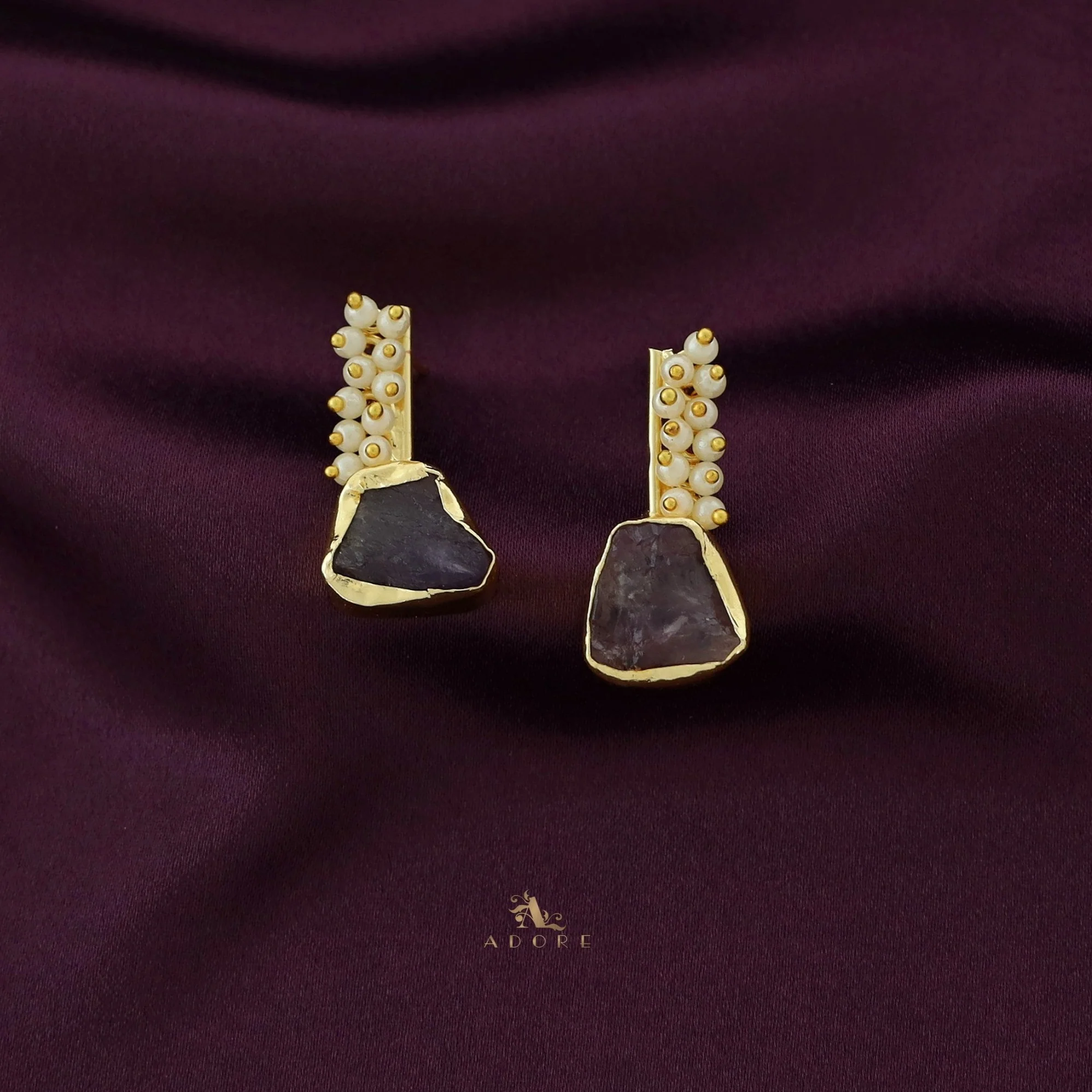 Golden Line Pearl Cluster Raw Stone Earring - Image 9