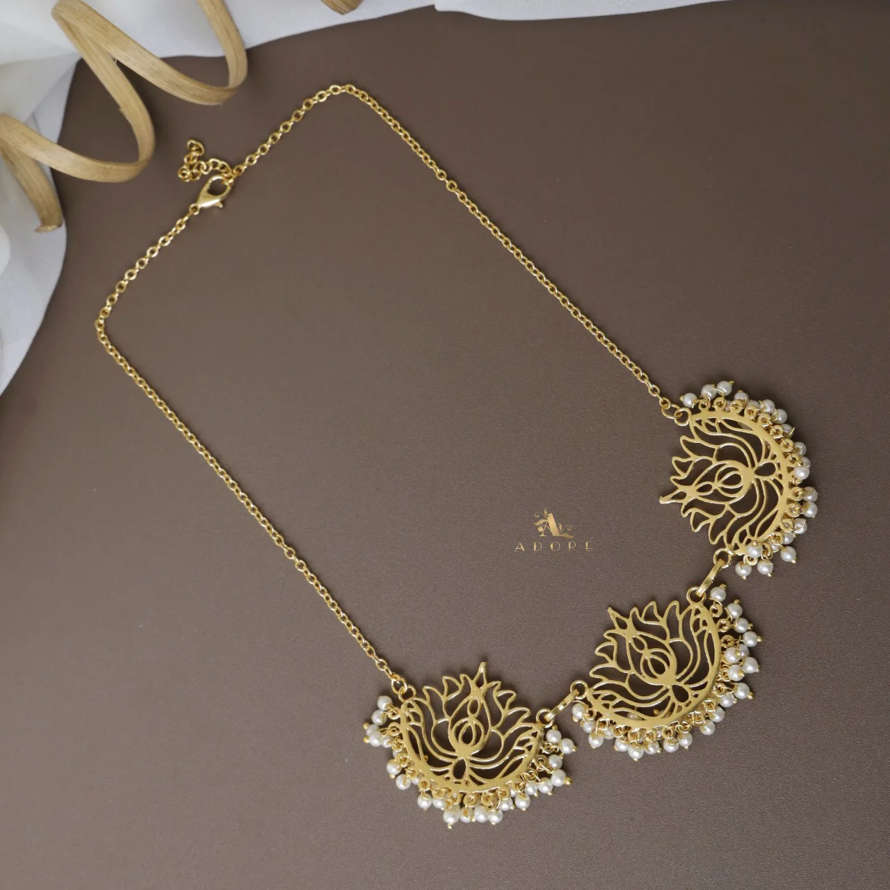Golden Lotus Short Neckpiece - Image 3