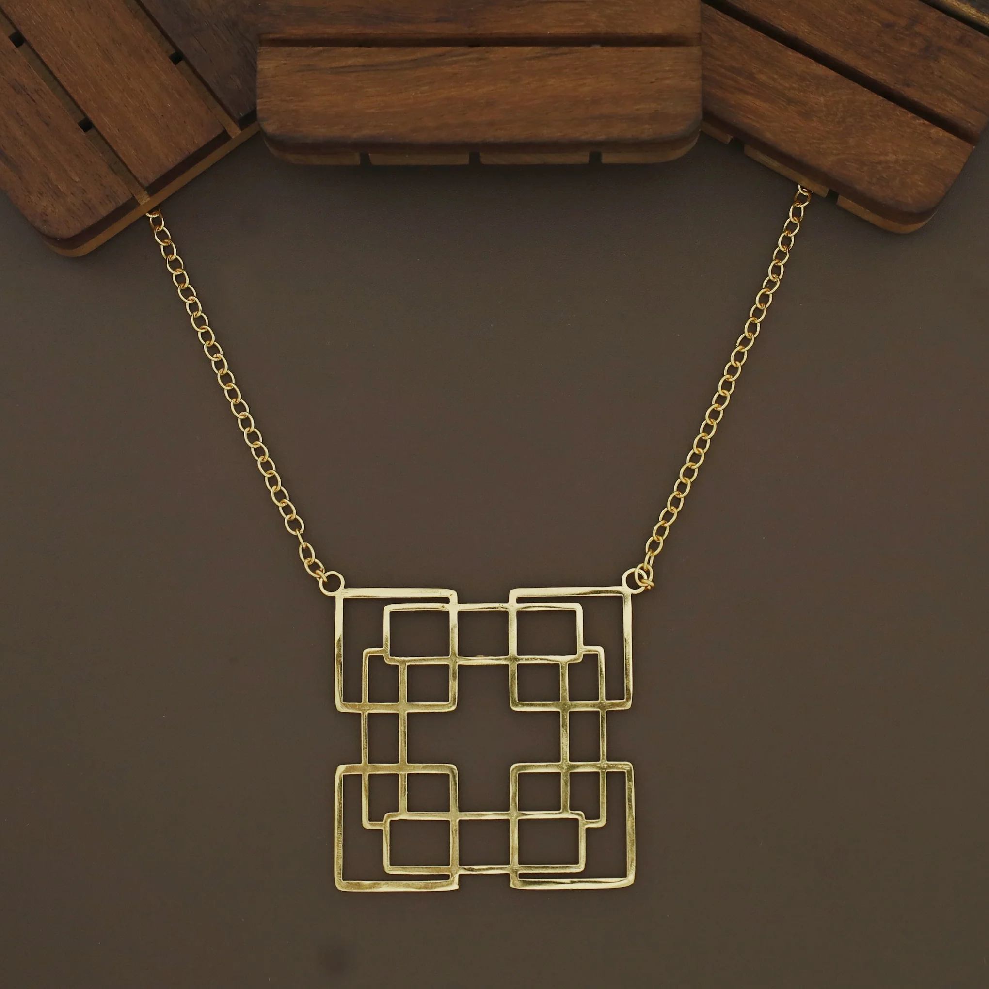 Hiya Golden Square Frame Pendant Neckpiece - Image 3