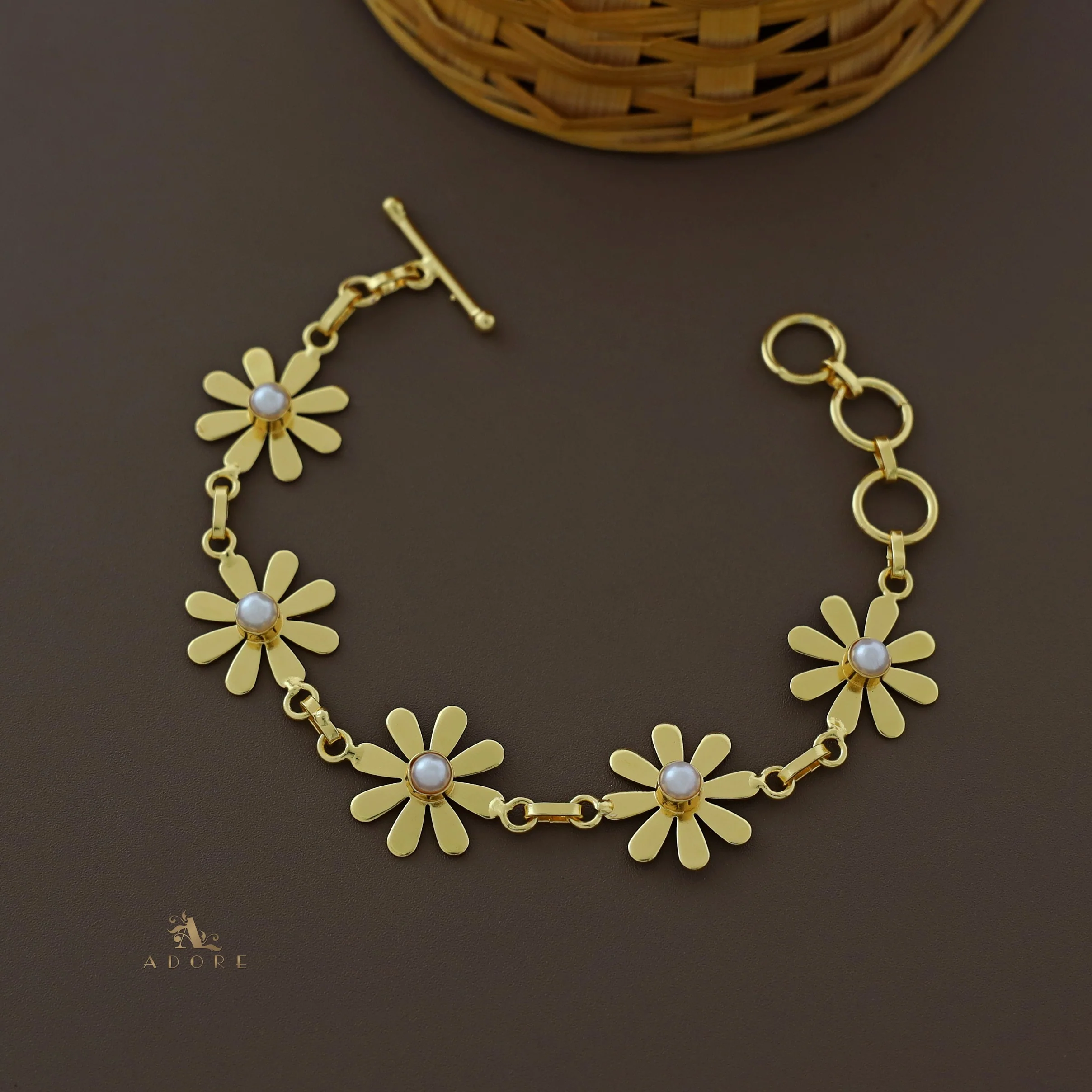 Golden Midhila Pearl Bracelet - Image 2