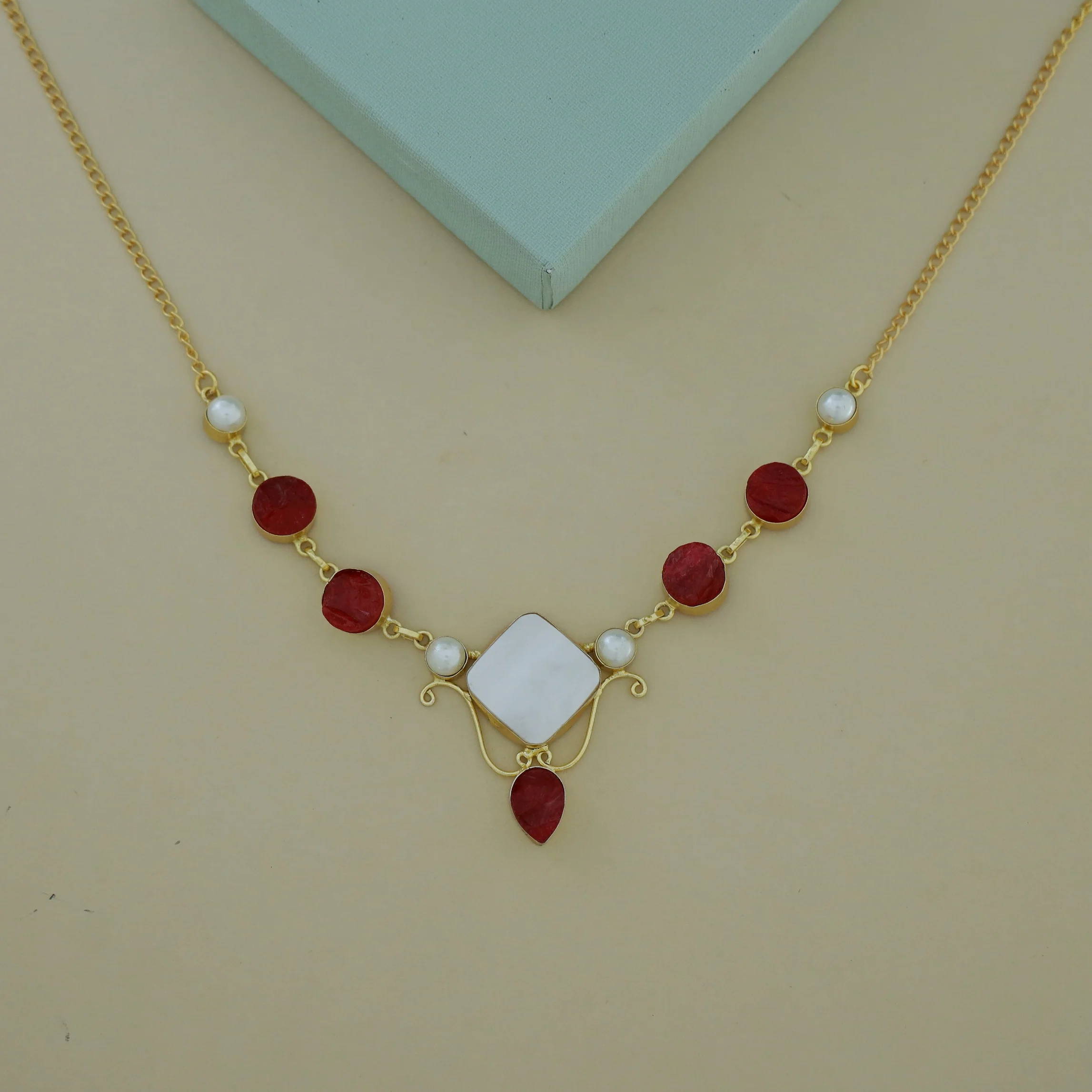 Golden Multishape MOP + Dyed Stone Pearl Neckpiece - Image 2