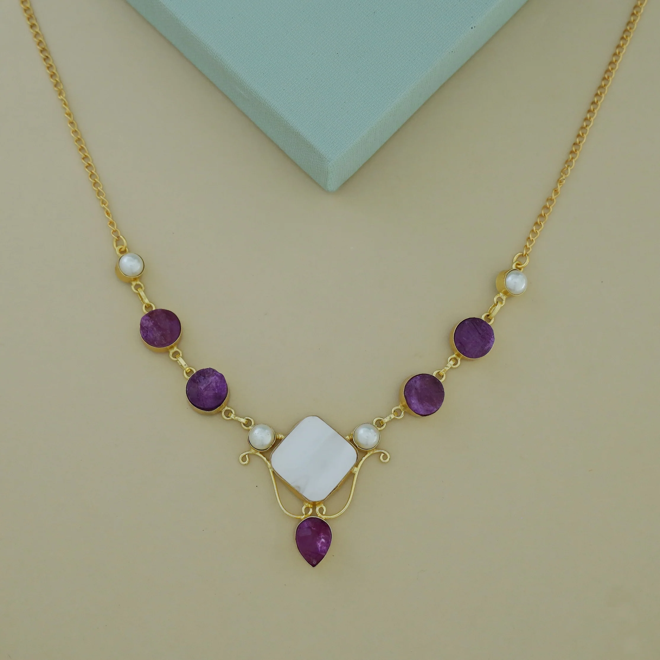 Golden Multishape MOP + Dyed Stone Pearl Neckpiece - Image 5