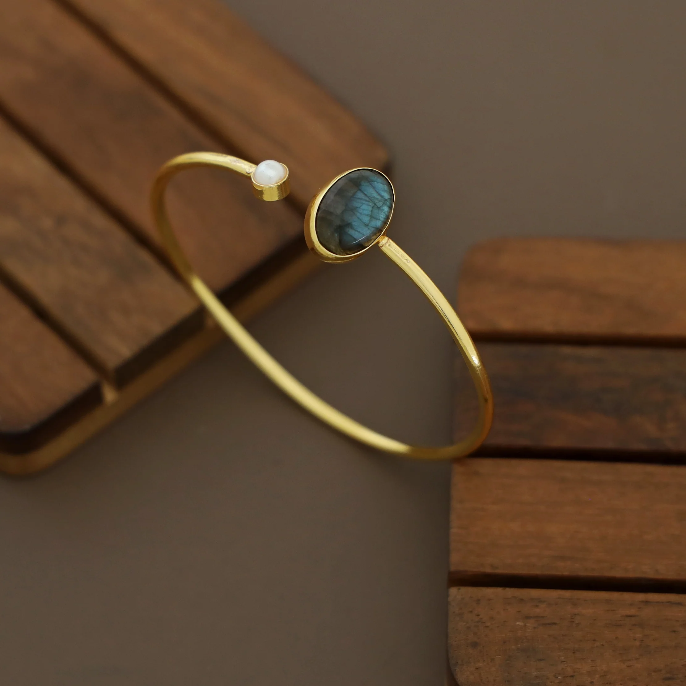 Golden Labradorite Stone Pearl Bangle - Image 3