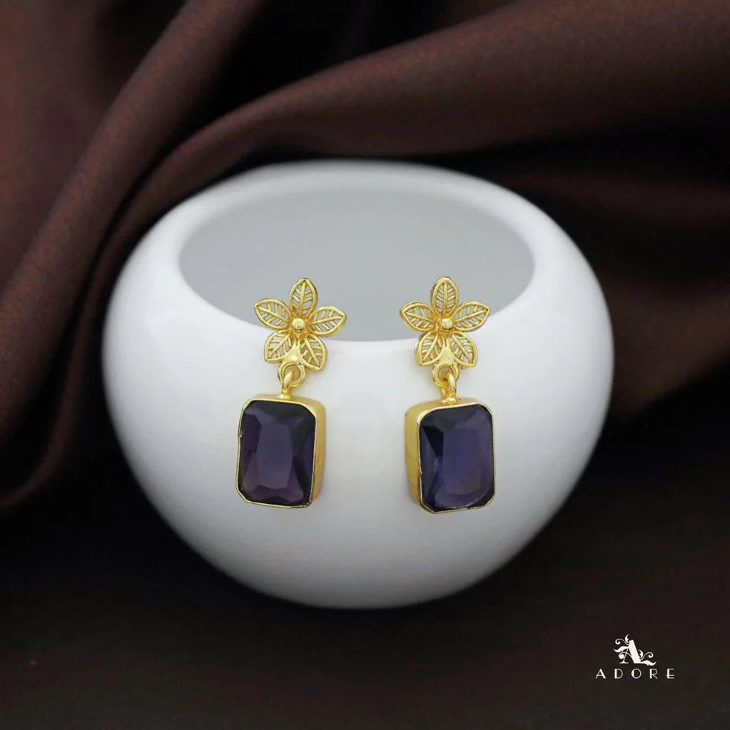 Golden Night Flower Glossy Rectangle Earring - Image 10