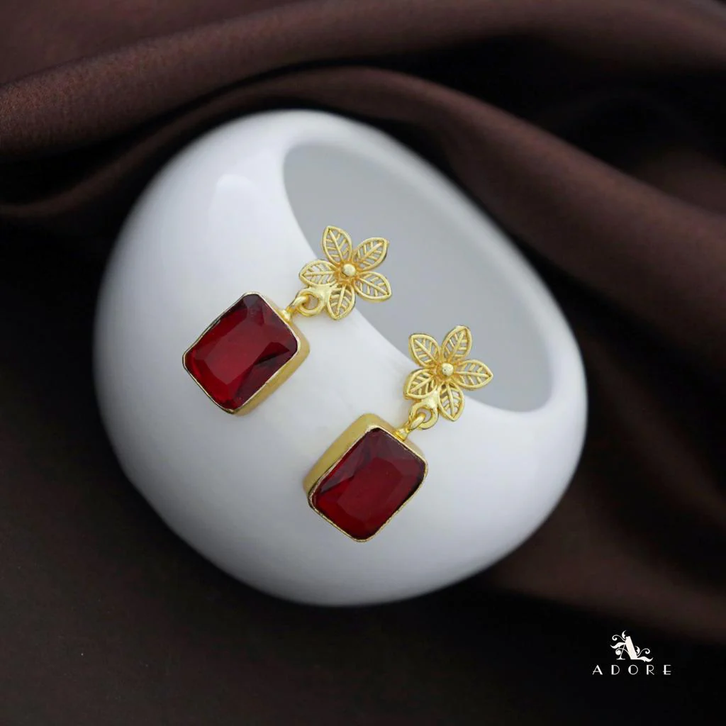 Golden Night Flower Glossy Rectangle Earring - Image 8
