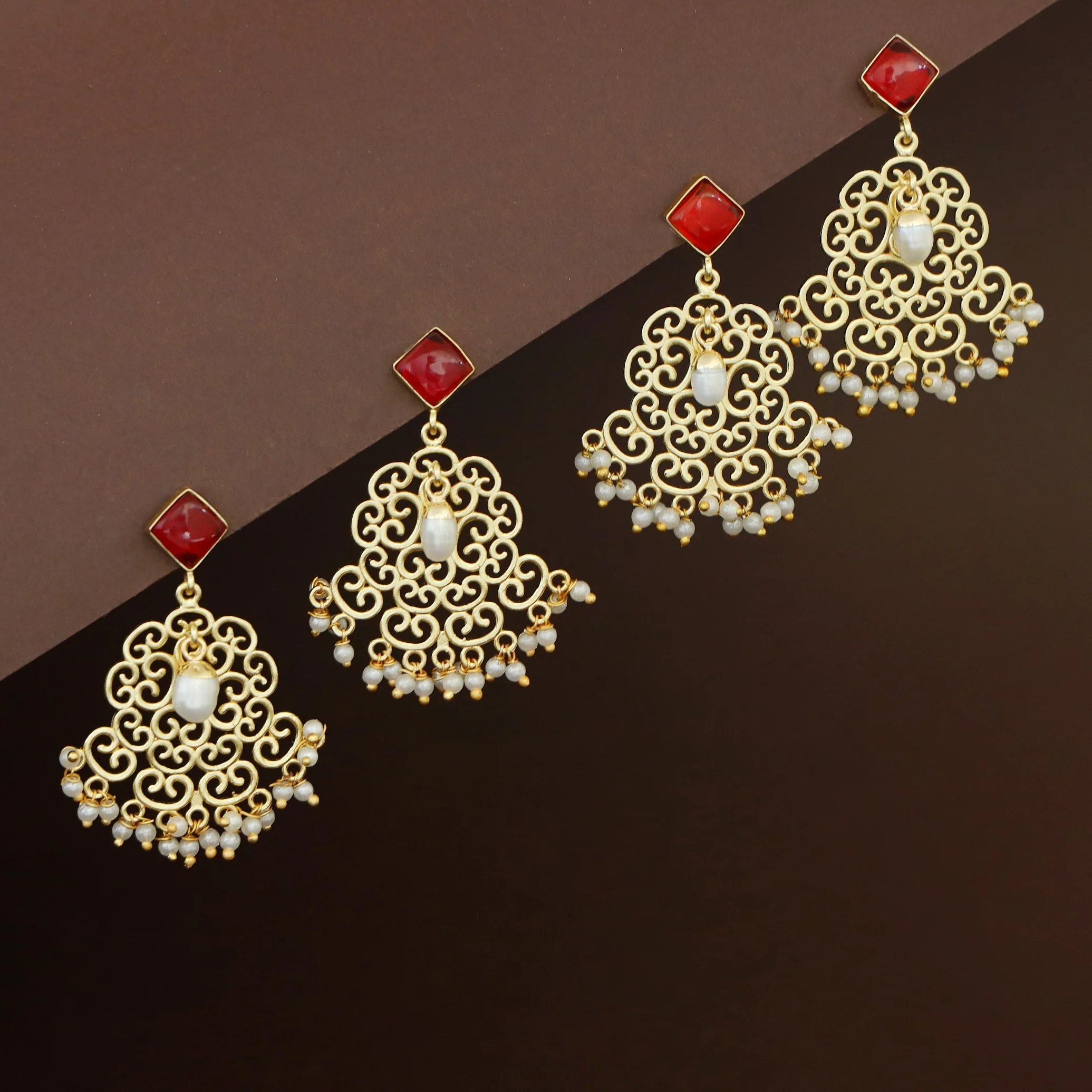 Golden Niralika Pearl Baroque + Glossy Stone Earring - Image 12