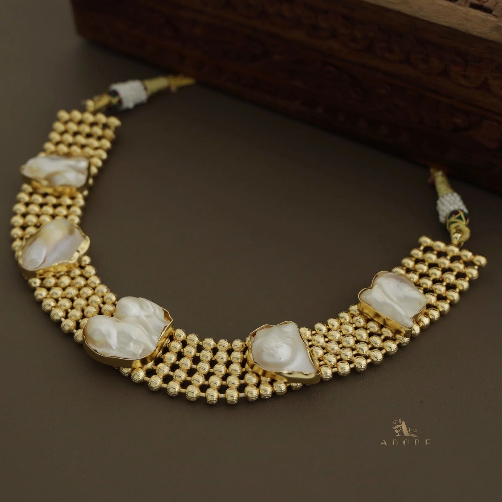 Golden Odelia Baroque Short Neckpiece With Earring - Image 8