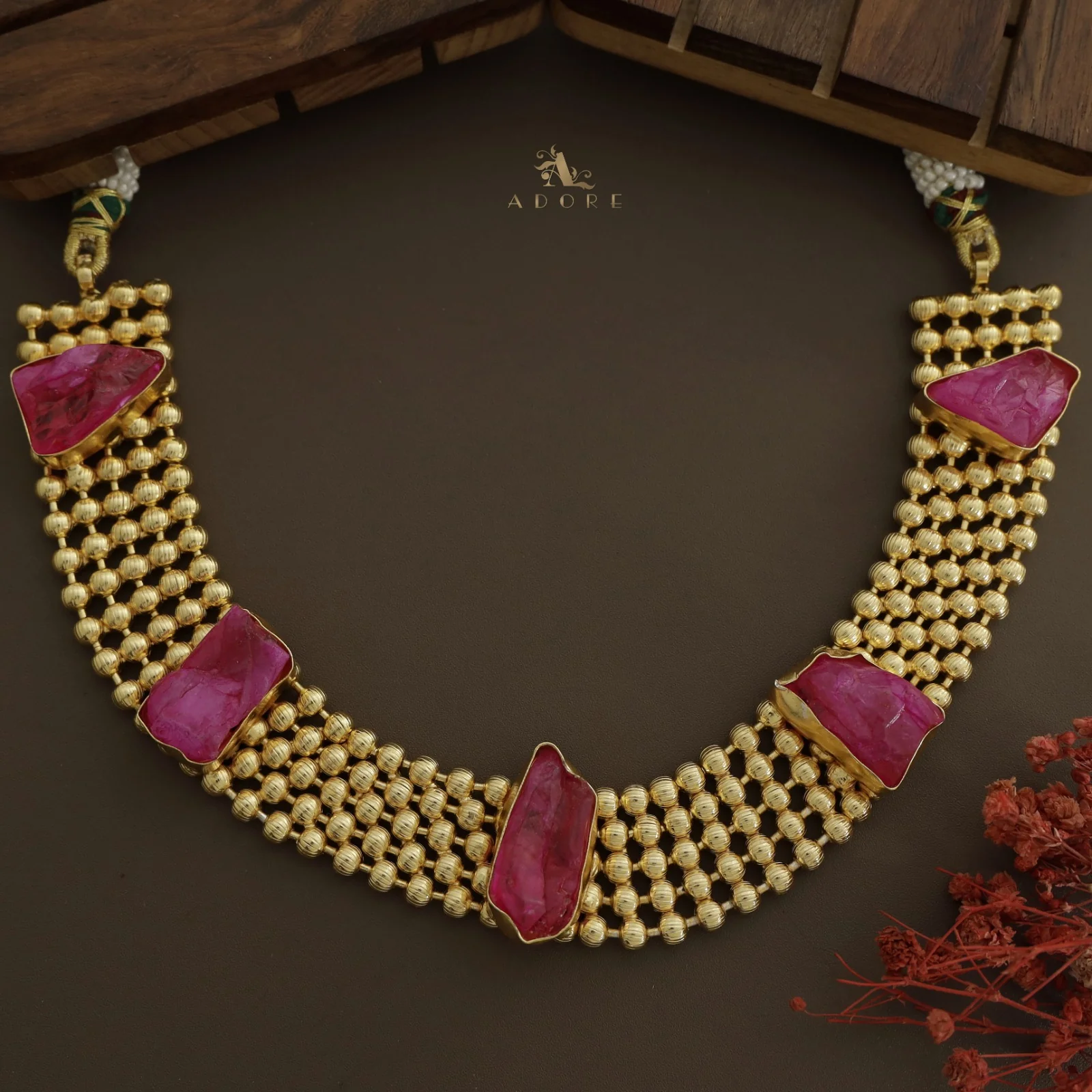 Golden Odelia Dyed Stone Short Neckpiece / Choker - Image 4