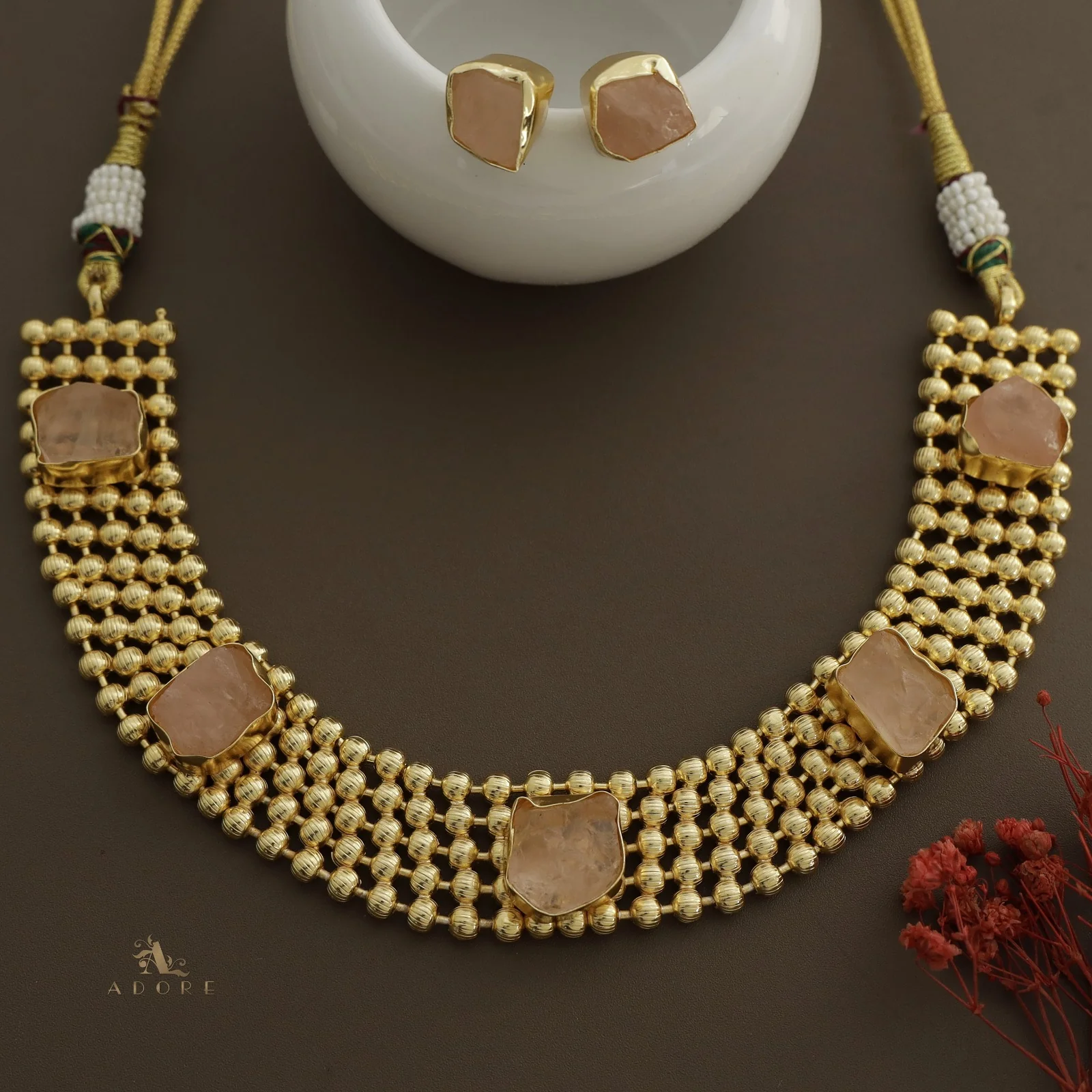 Golden Odelia Raw Stone Short Neckpiece / Choker With Stud - Image 5