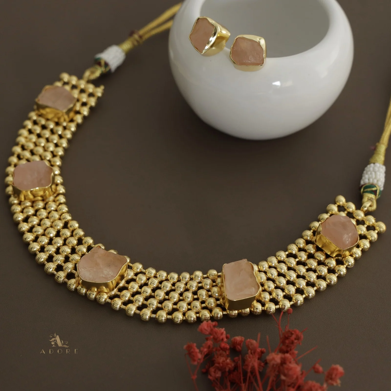Golden Odelia Raw Stone Short Neckpiece / Choker With Stud - Image 6