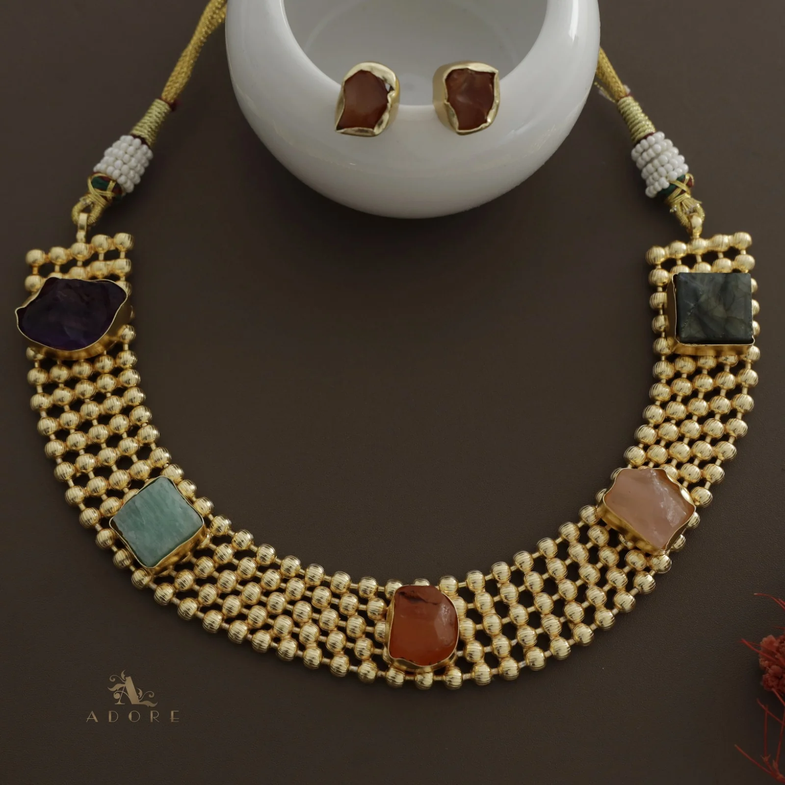 Golden Odelia Raw Stone Short Neckpiece / Choker With Stud - Image 8