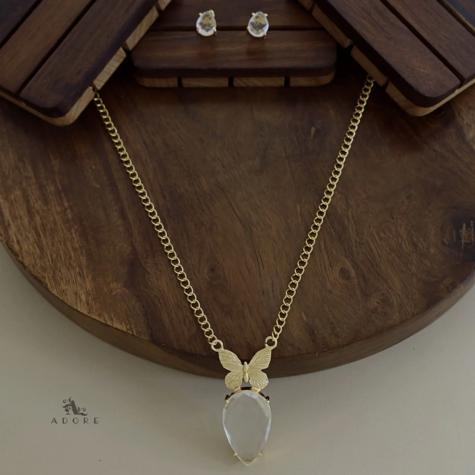 Golden Papillon Glossy Drop Long Neckpiece With Stud - Image 7