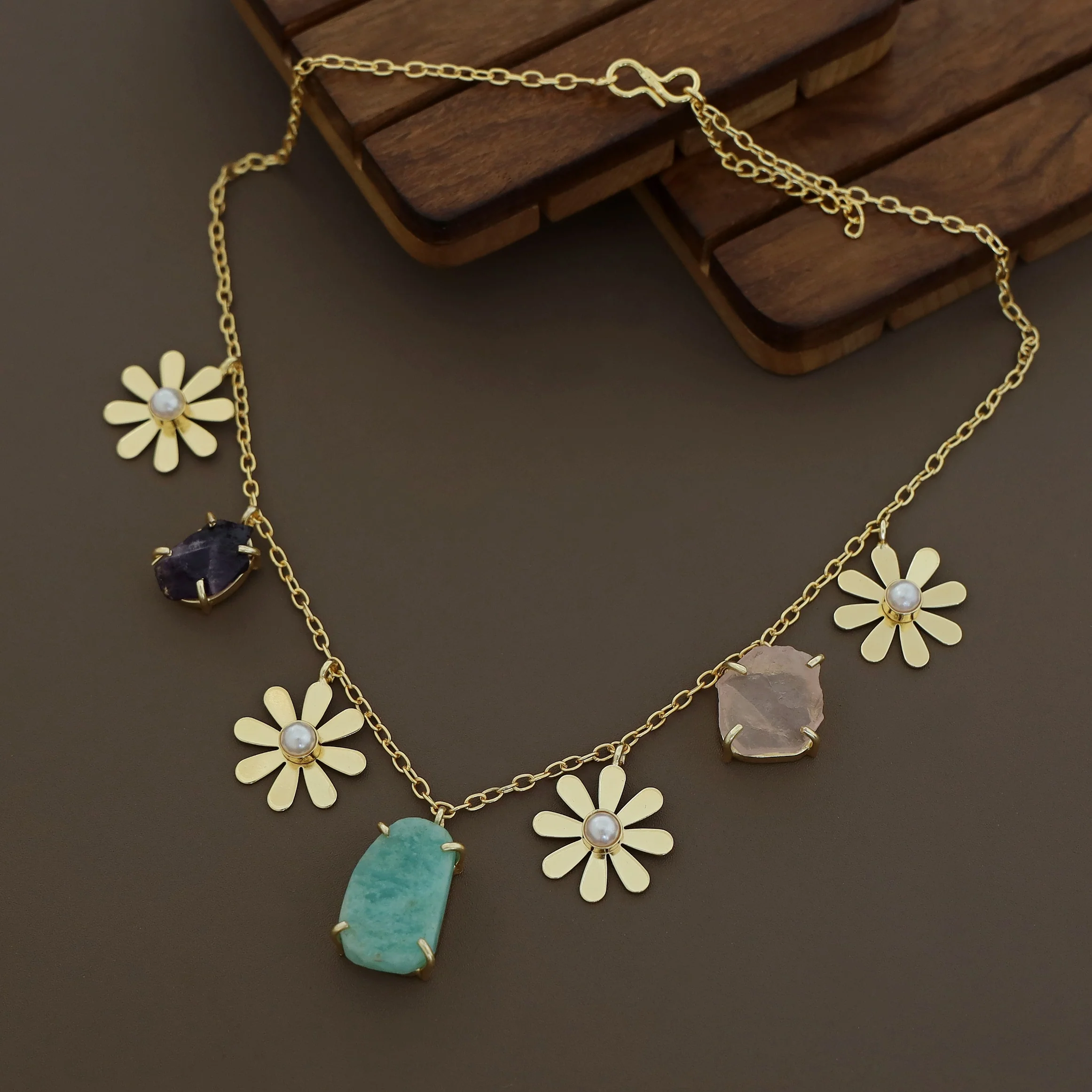 Golden Pearl Midhila Raw Stone Short Neckpiece - Image 10