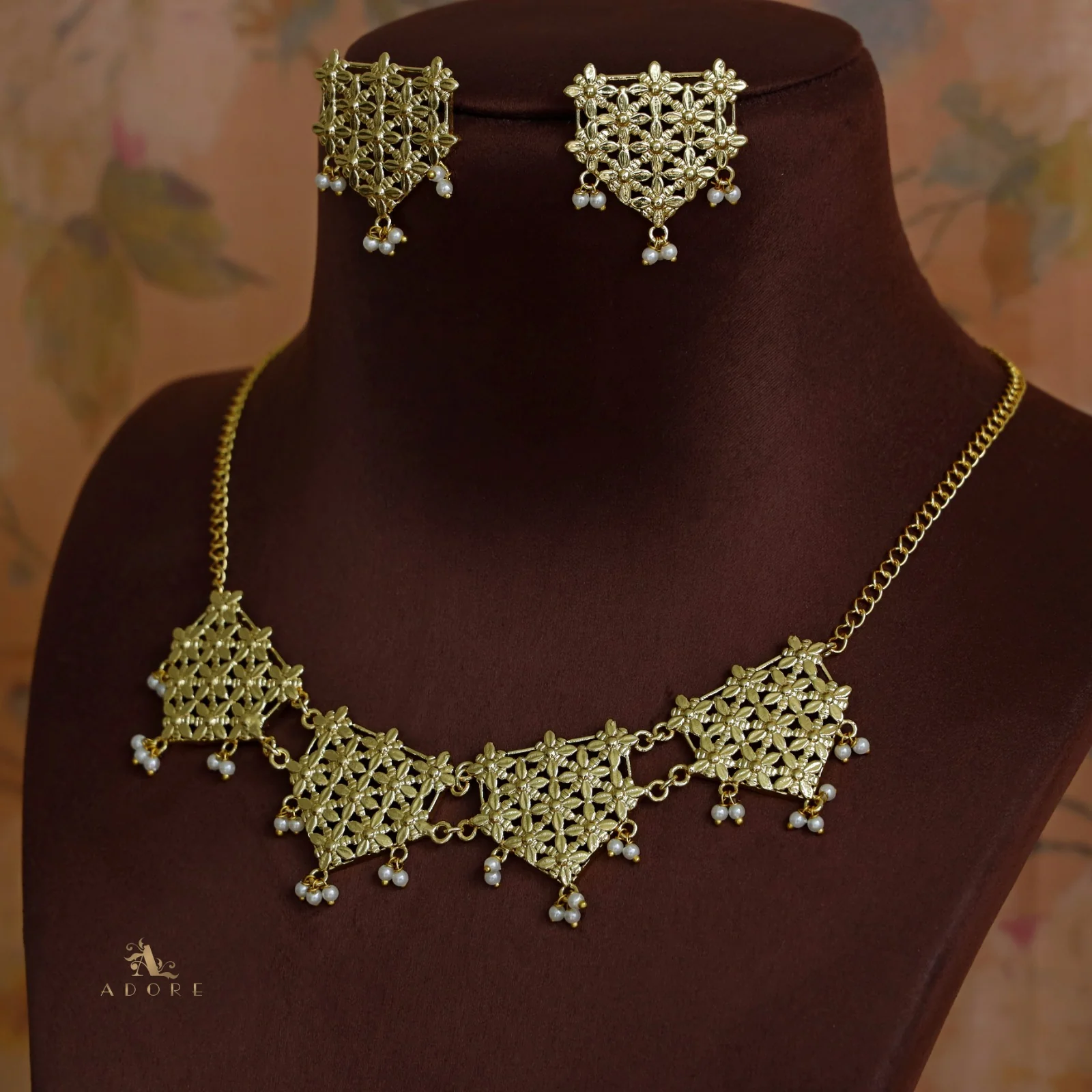 Golden Pearly Pentagon Choker/Short Neckpiece with Earring - Image 2
