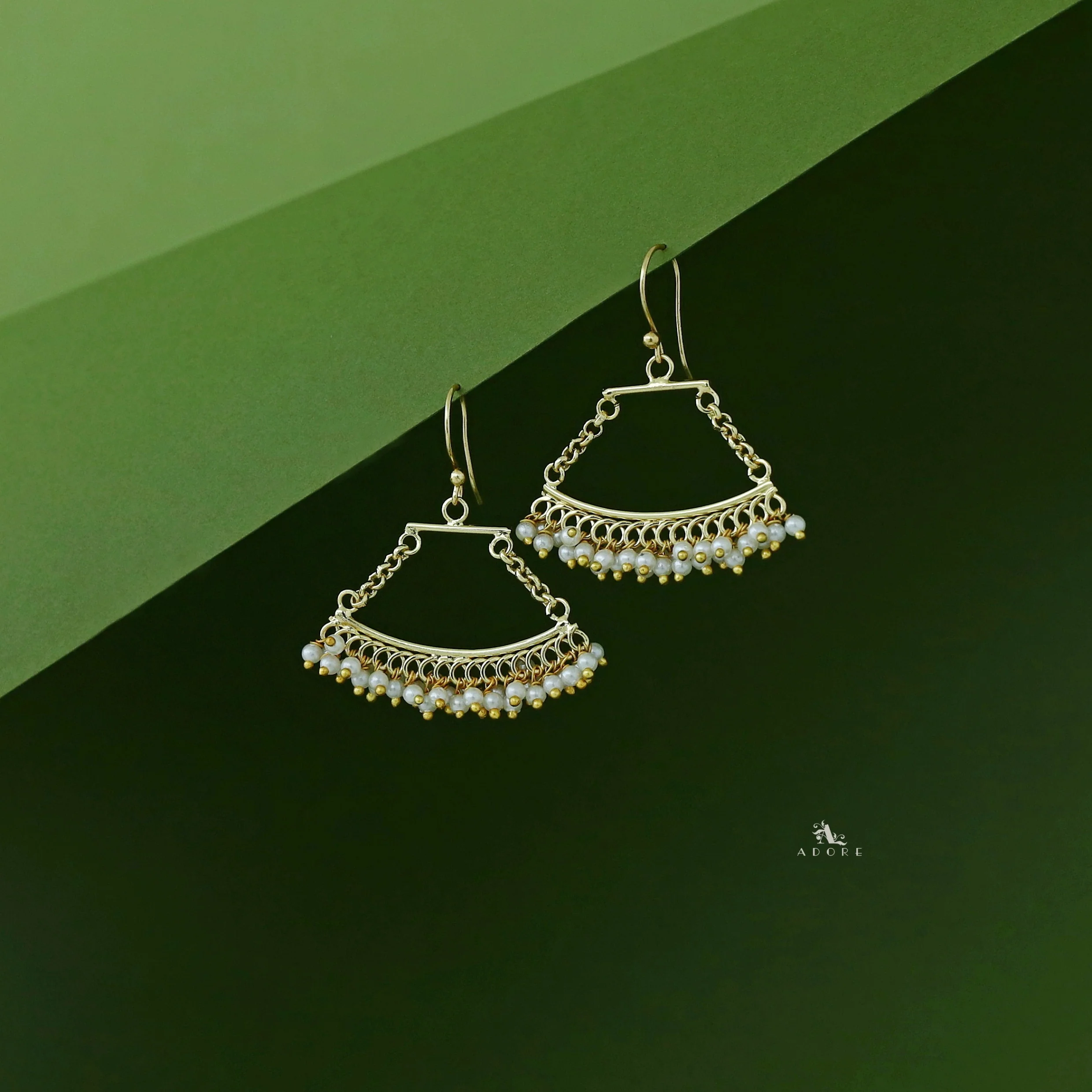 Stella Golden Cluster Pearl Drop - Image 3