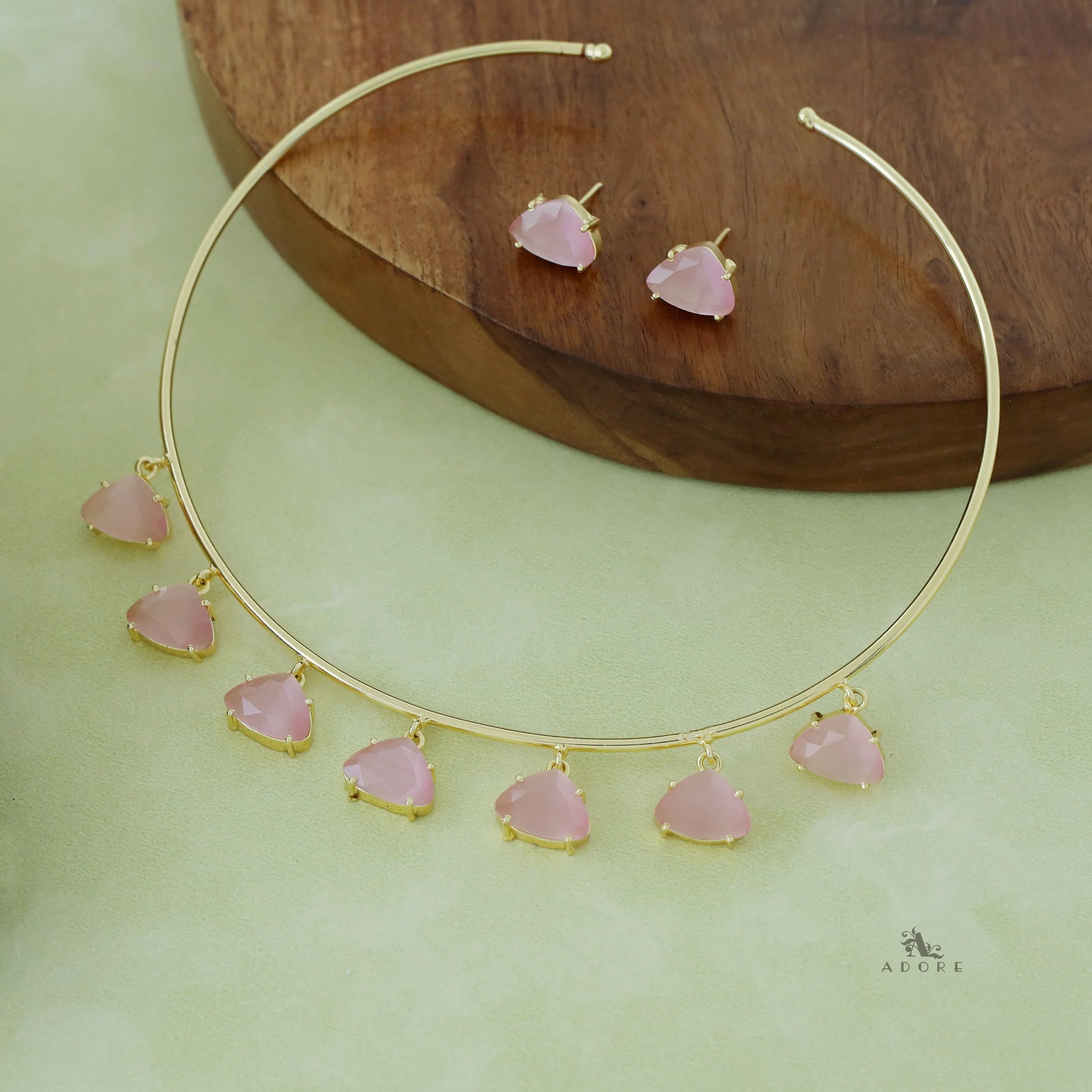 Golden Penta Glossy Claw Neck Cuff With Stud - Image 10