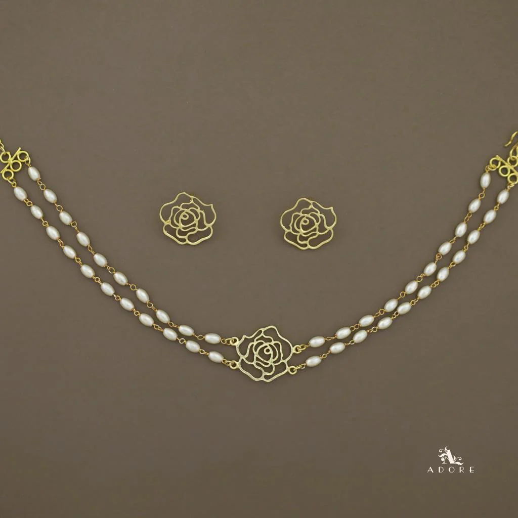 Golden Raazi Rice Pearl Emelia Twin Layer Choker With Earring - Image 4