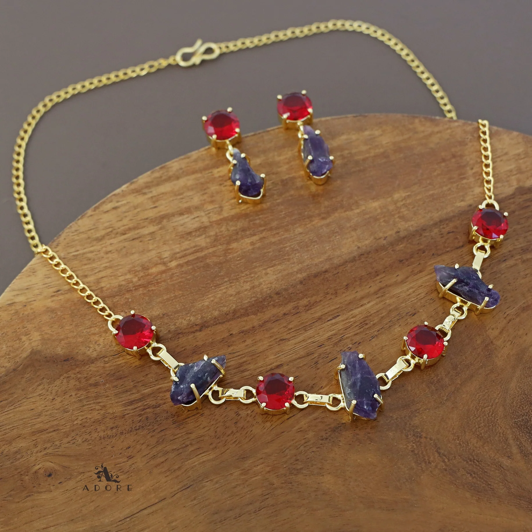 Raw Stone + Glossy Claw Neckpiece With Earring - Image 8