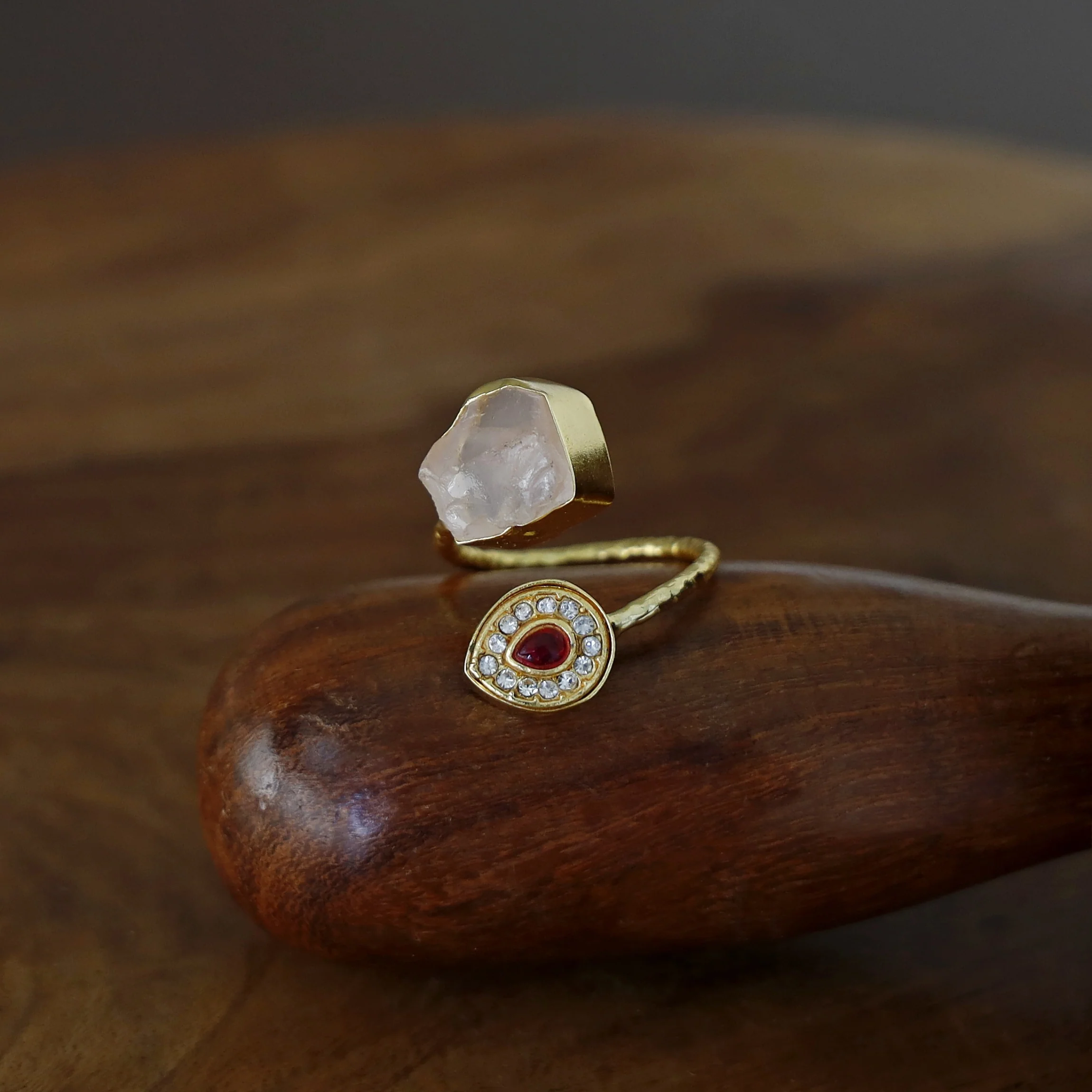 Anu Golden Raw Stone + Glossy Ring - Image 2