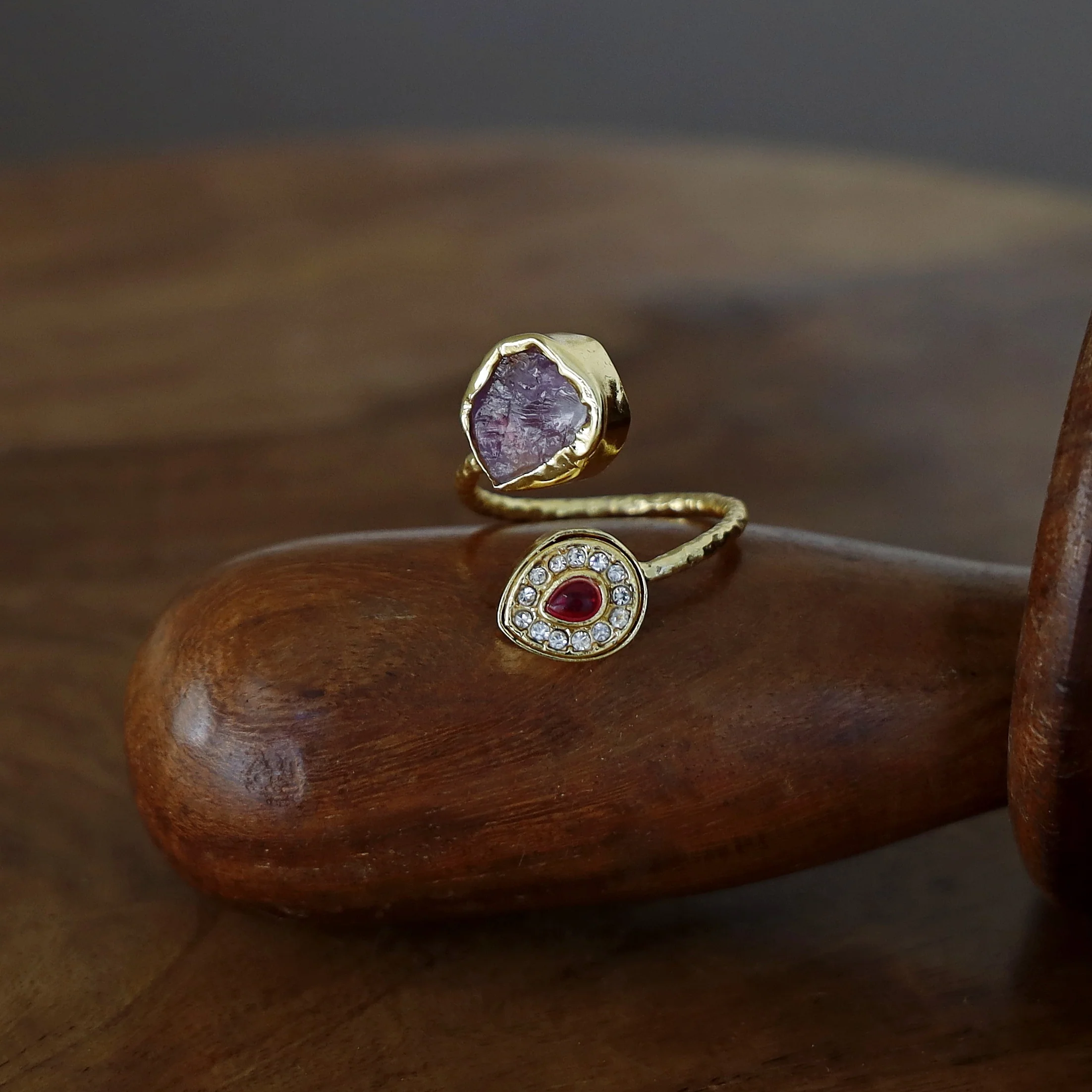 Anu Golden Raw Stone + Glossy Ring - Image 6