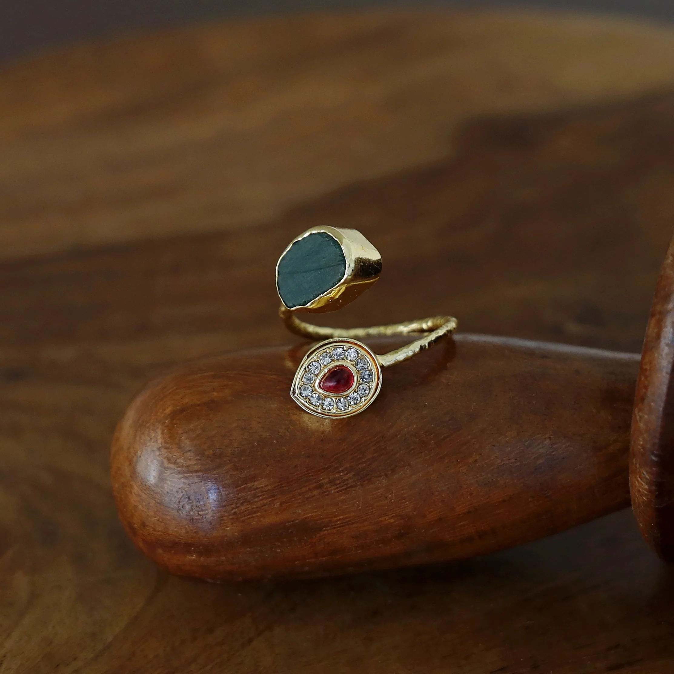 Anu Golden Raw Stone + Glossy Ring - Image 7