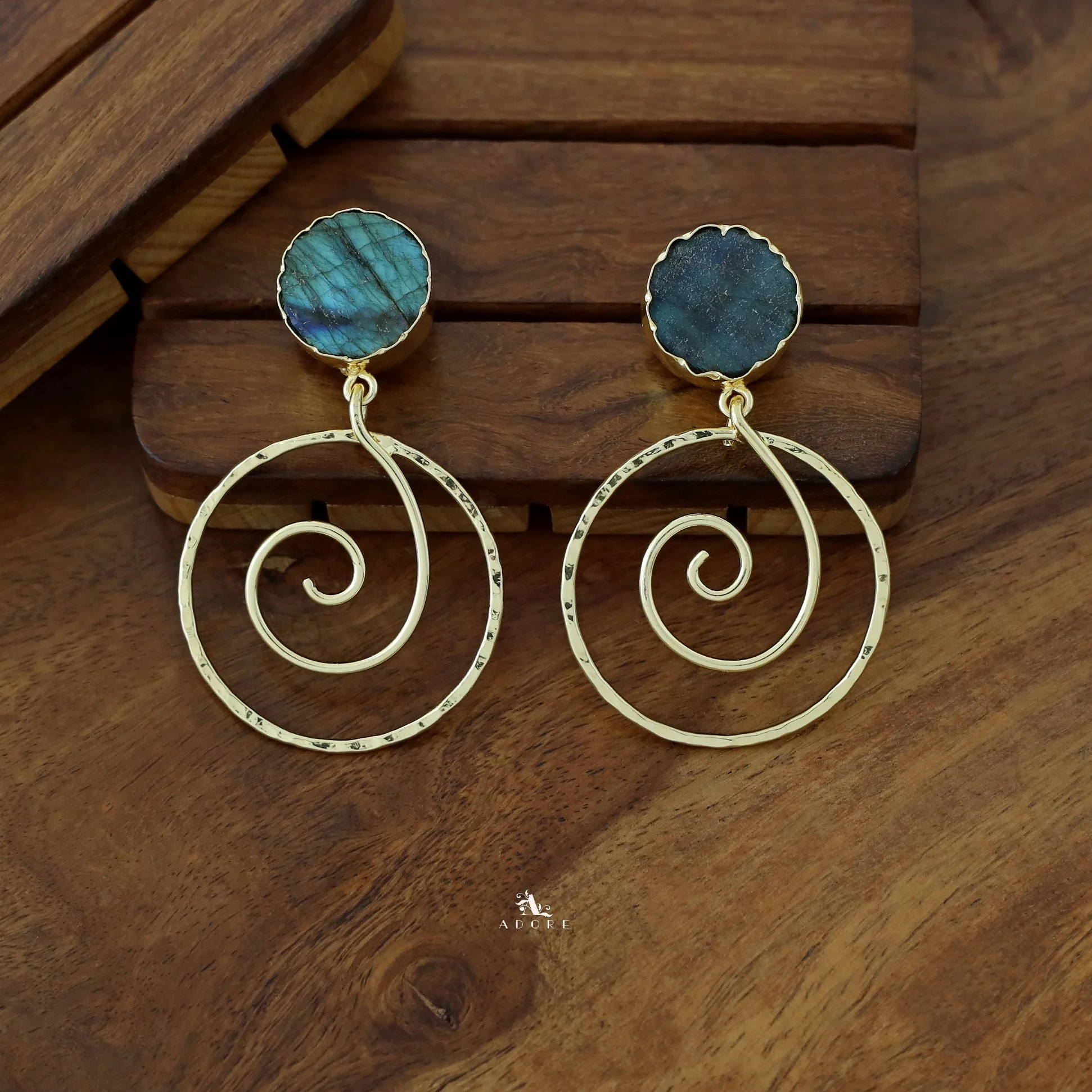 Golden Raw Stone Spiral Earring - Image 10