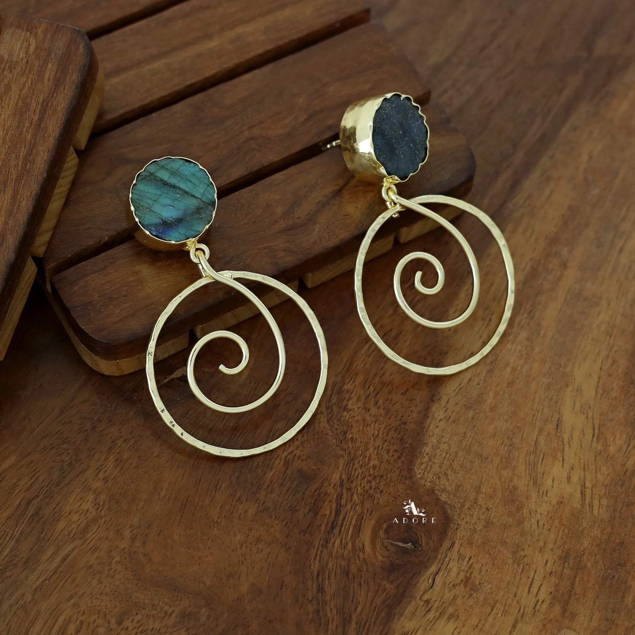 Golden Raw Stone Spiral Earring - Image 11