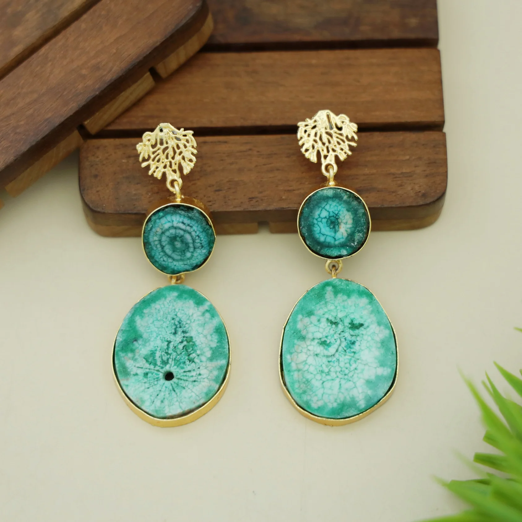 Golden Rootsa Solar Agate Earring - Image 13