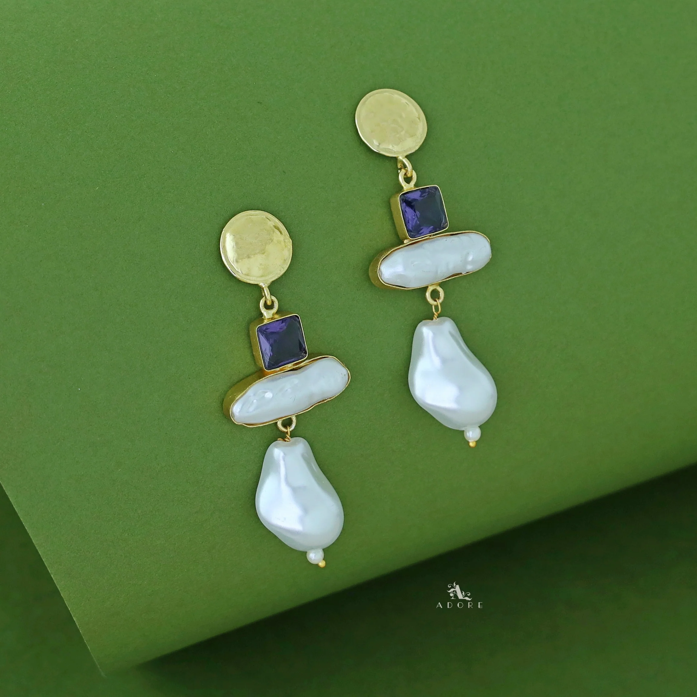 Golden Round Glossy Stone Baroque Earring - Image 6