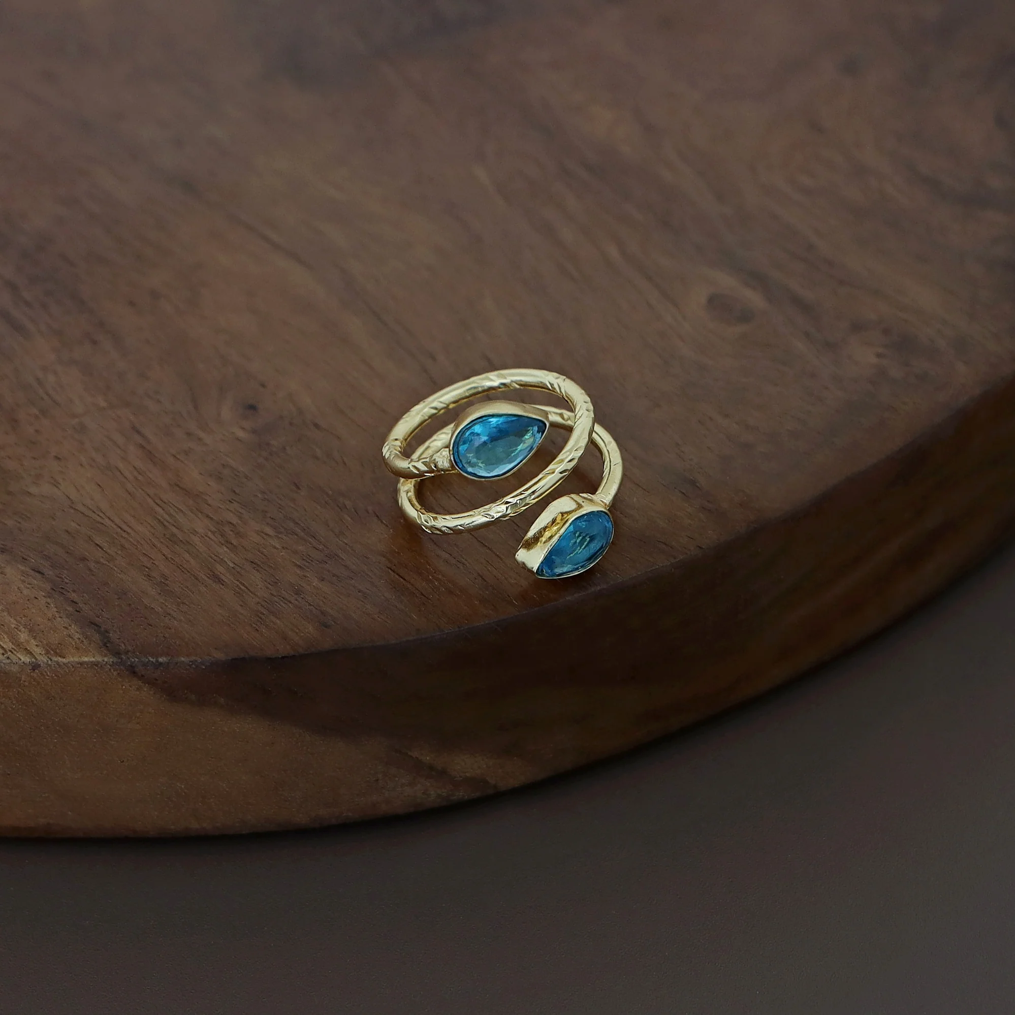 Golden Spiral Dew Drop Glossy Ring - Image 10