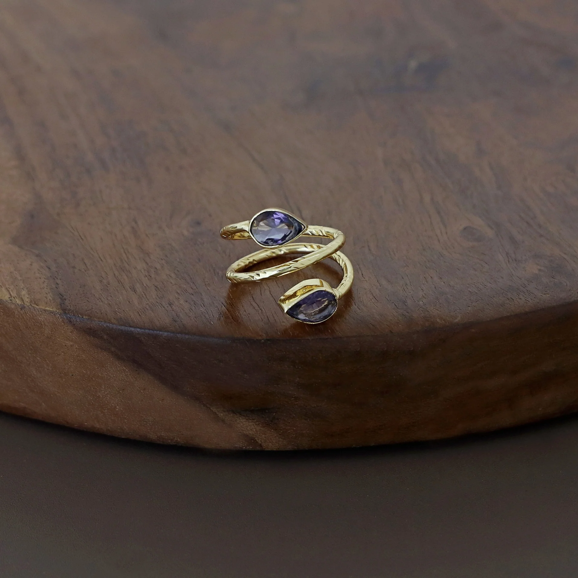 Golden Spiral Dew Drop Glossy Ring - Image 4