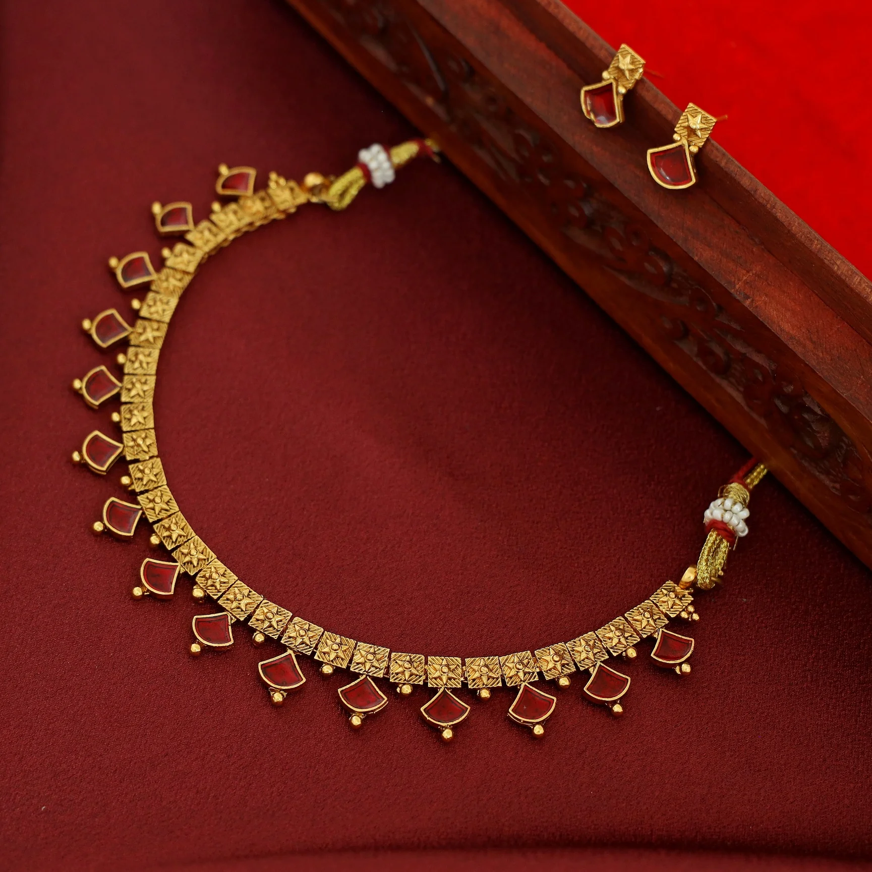 Bhuvi Square Star Enamel Short Neckpiece With Stud - Image 5