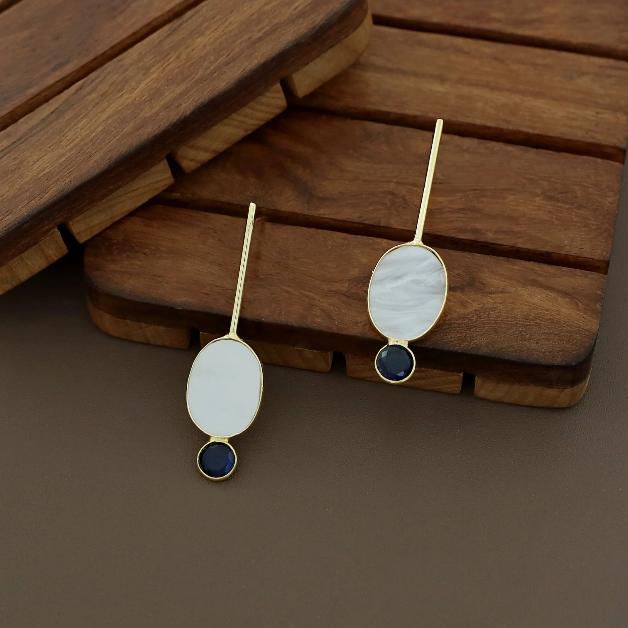 Lirisha Golden Stick MOP And Glossy Earring - Image 2