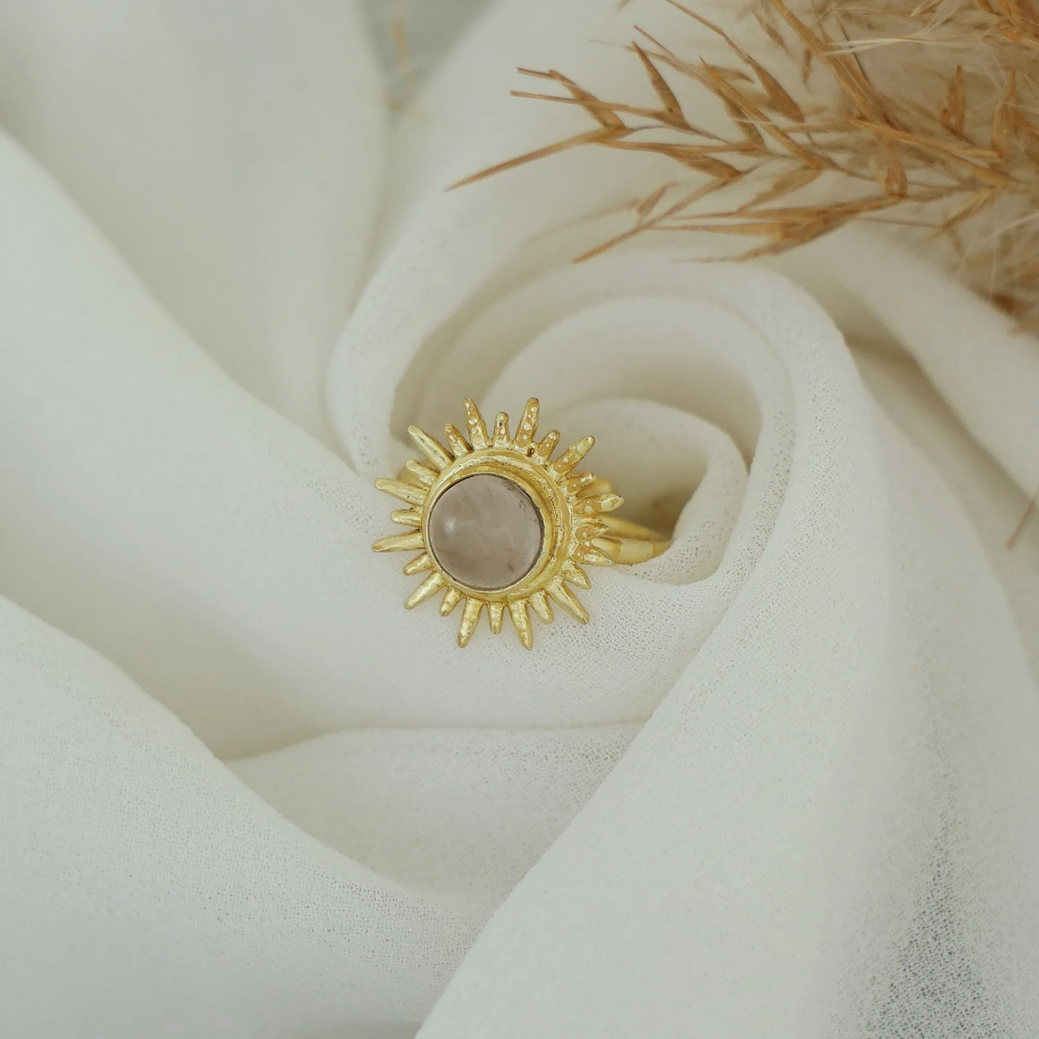 Jyoti Golden Sun Circle Stone Ring - Image 10